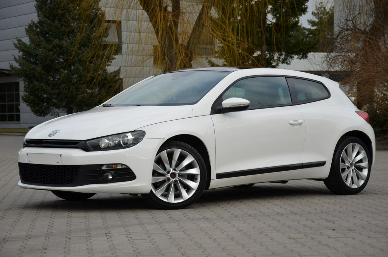 Volkswagen Scirocco - Zdjęcie 13