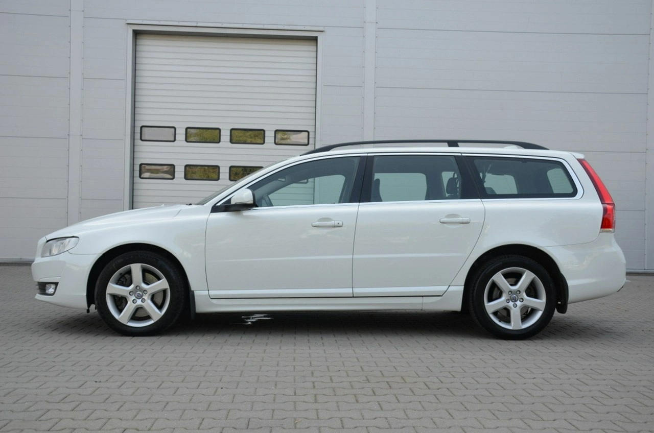 Volvo V70 - Zdjęcie 2