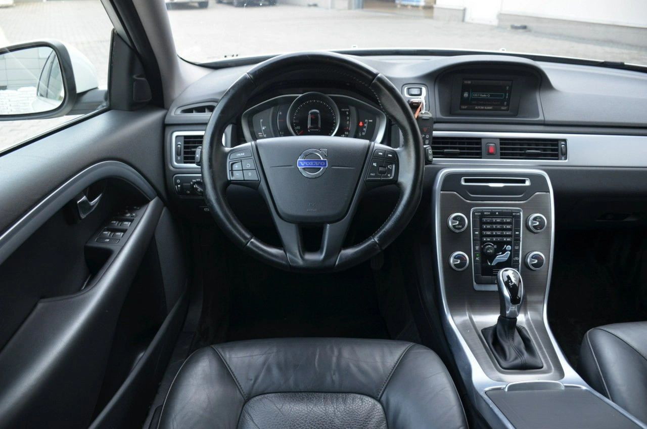 Volvo V70 - Zdjęcie 29