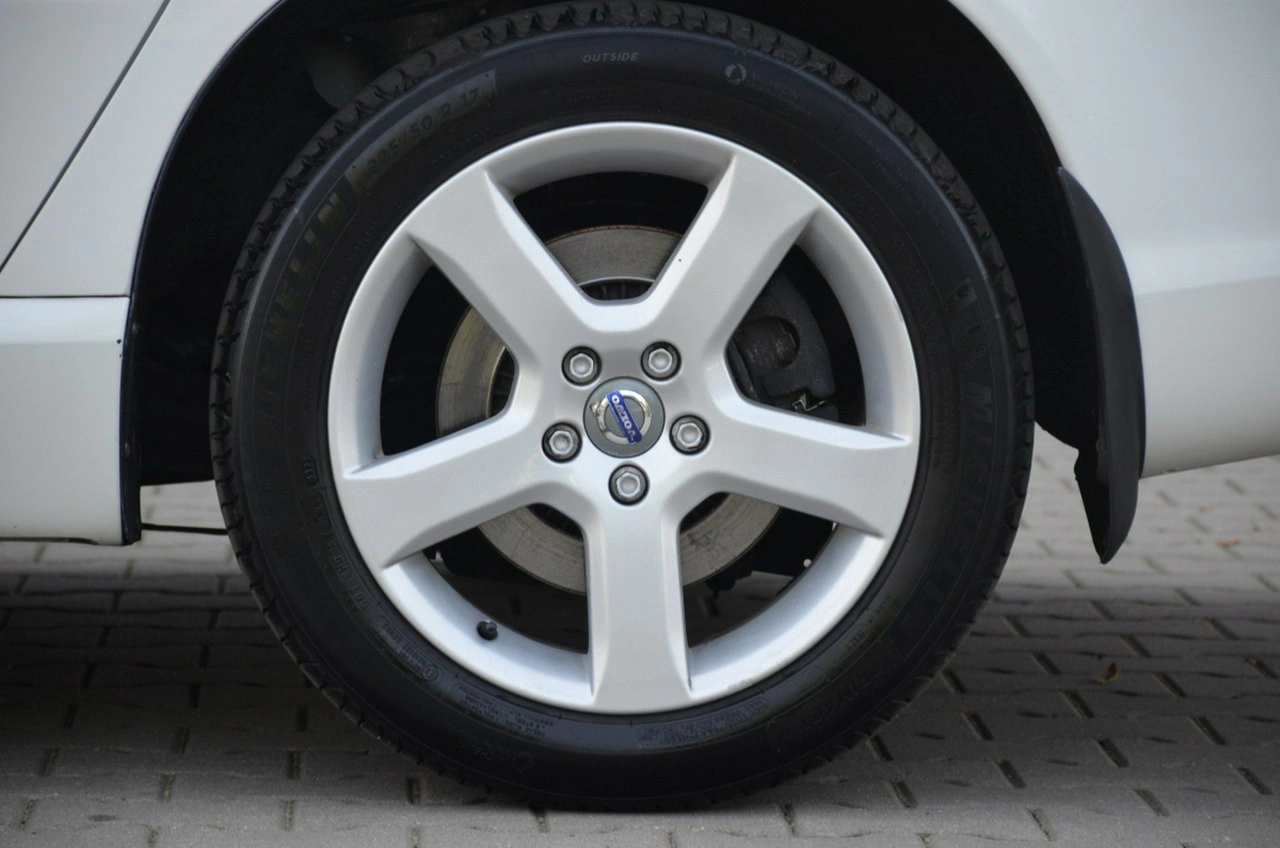 Volvo V70 - Zdjęcie 3
