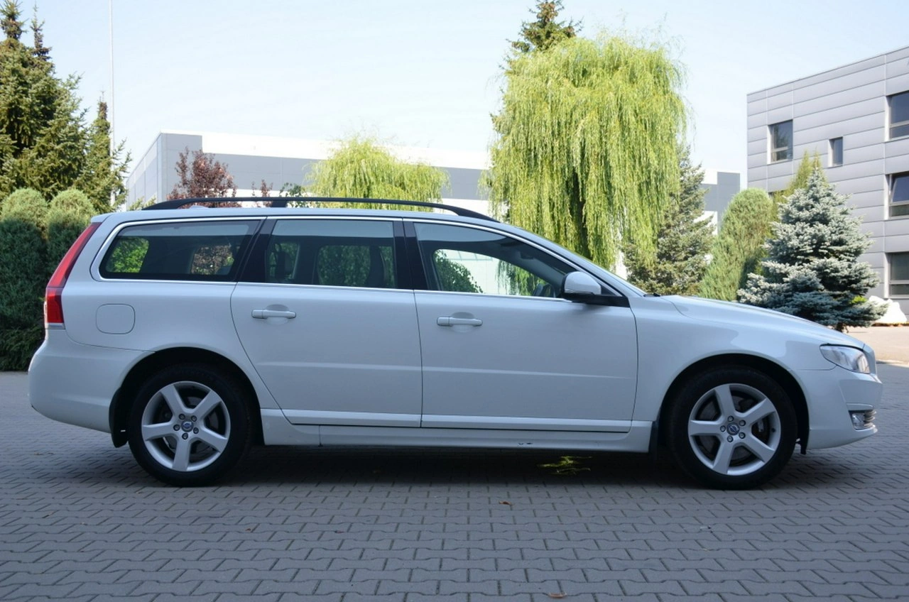 Volvo V70 - Zdjęcie 4