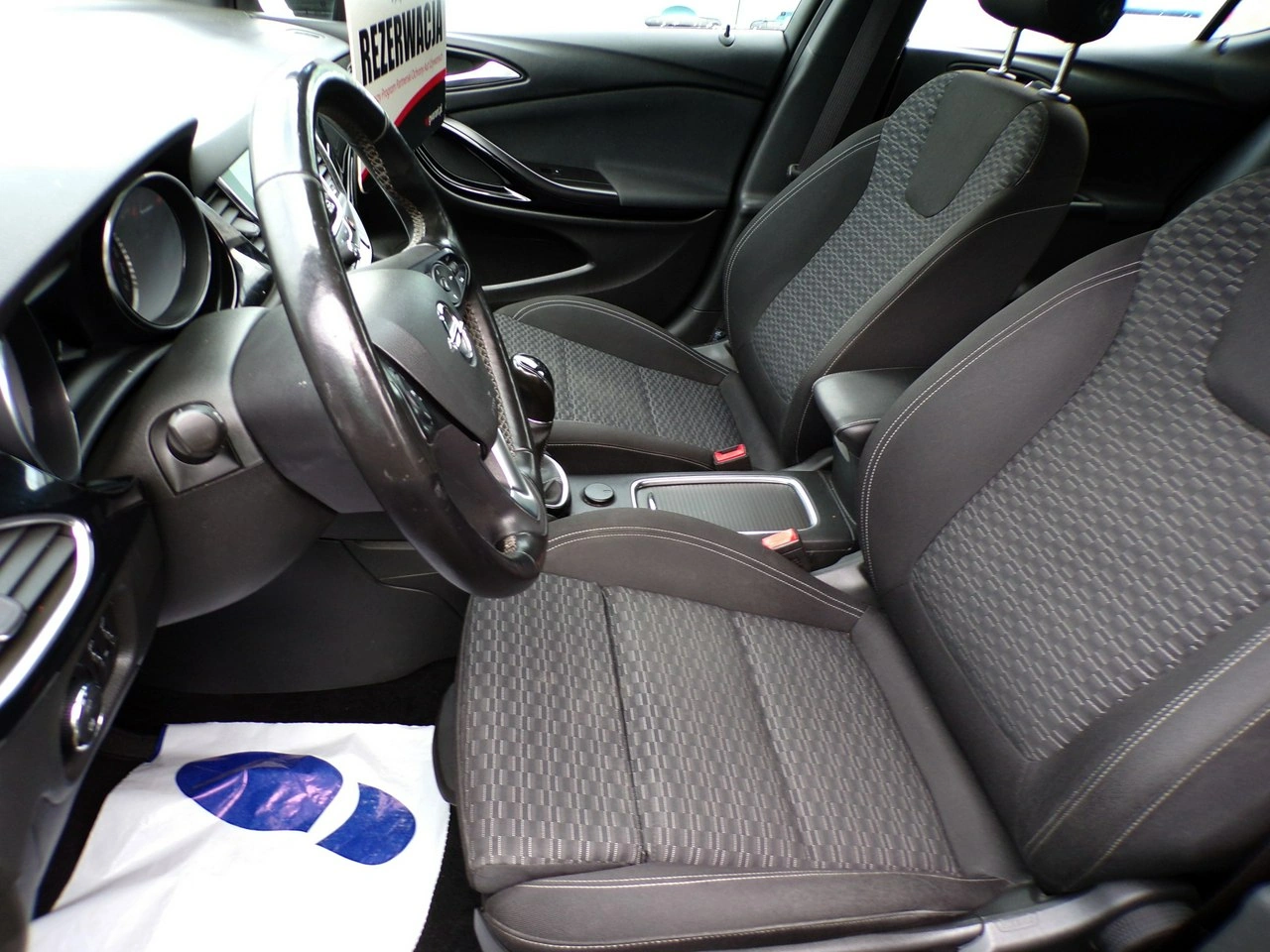 Opel Astra - Zdjęcie 18