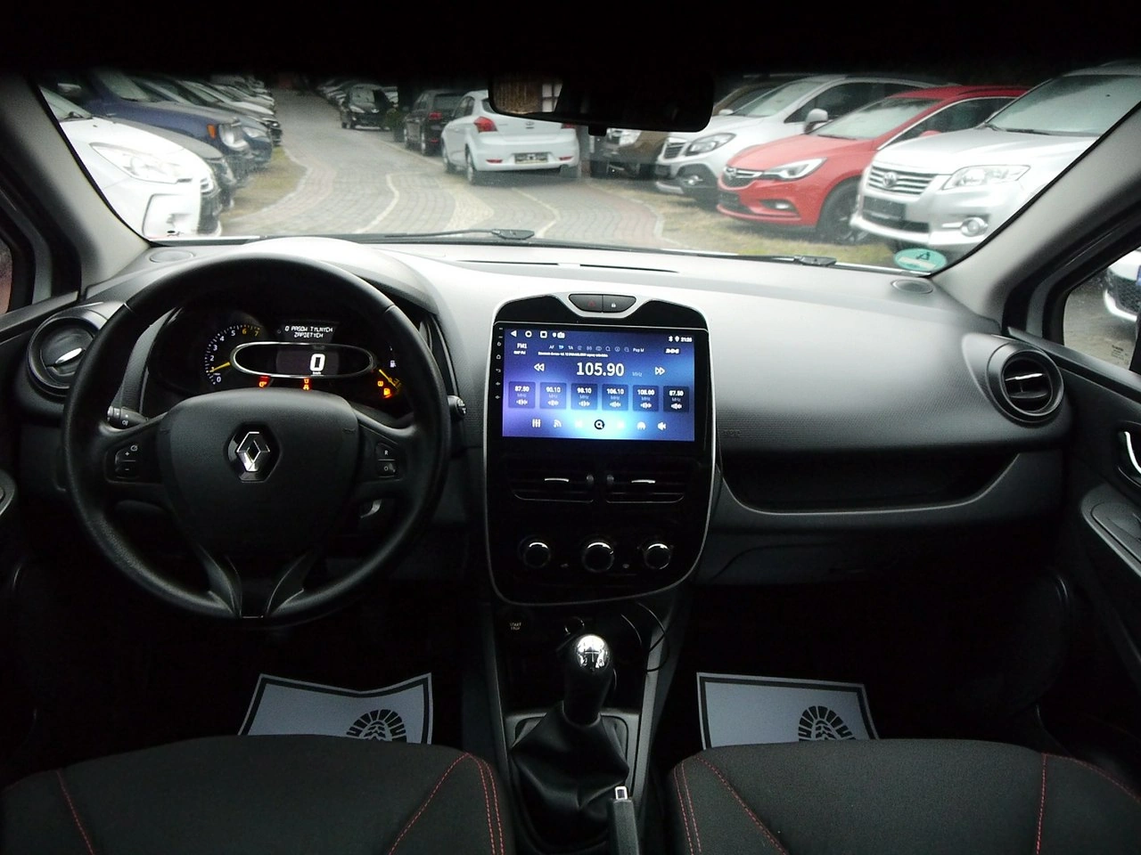 Renault Clio - Zdjęcie 16