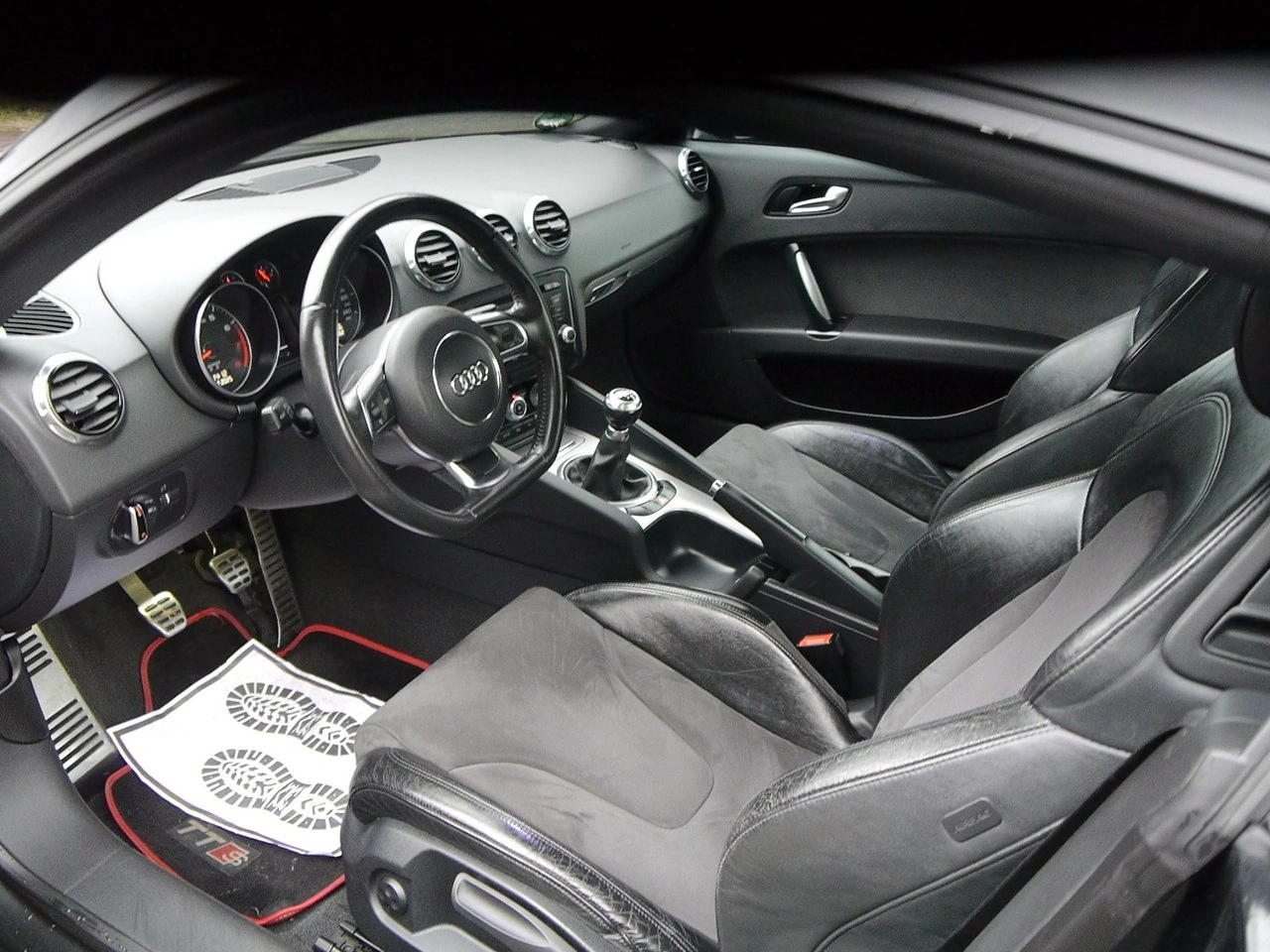 Audi TT - Zdjęcie 24