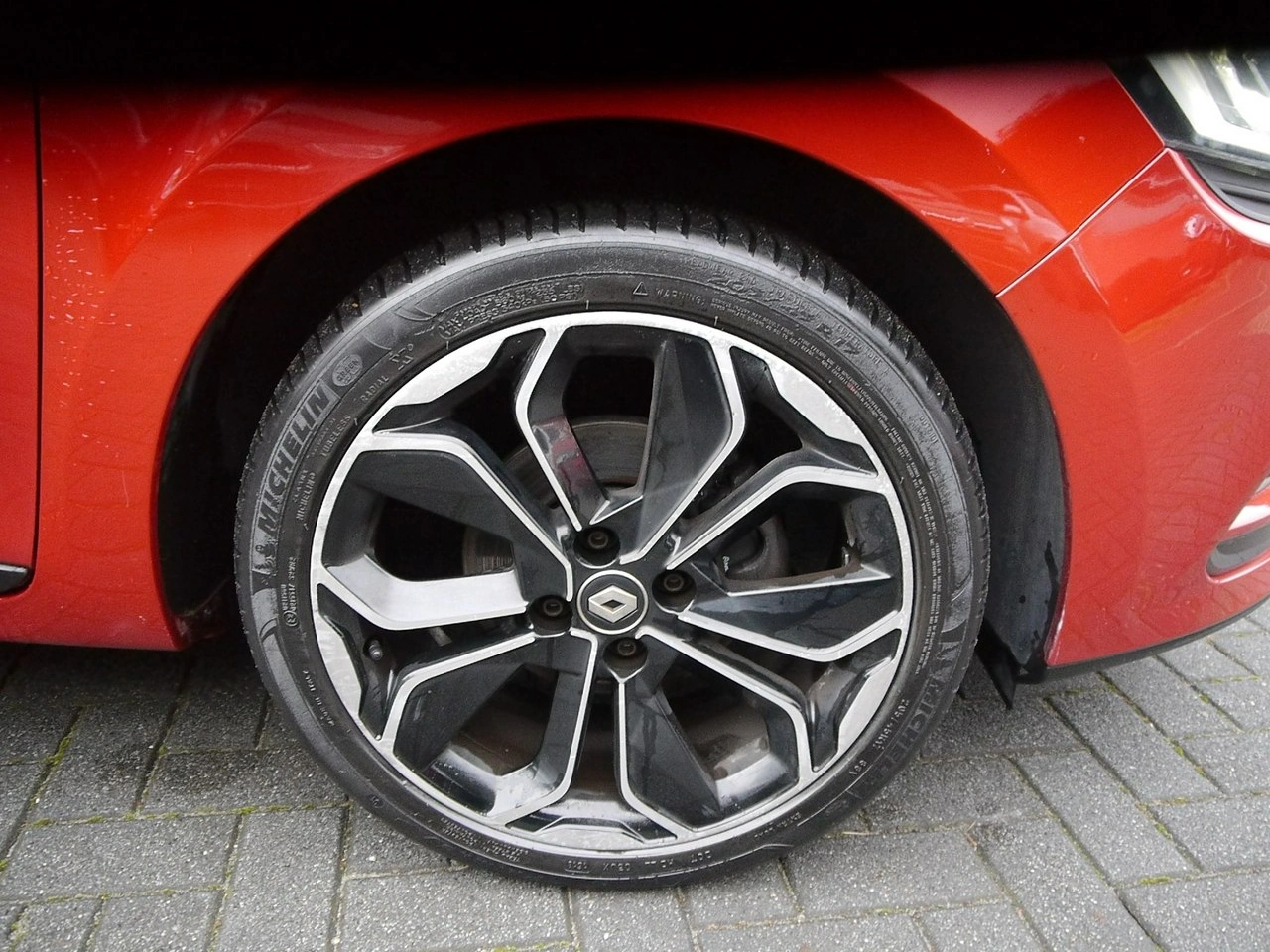 Renault Clio - Zdjęcie 12