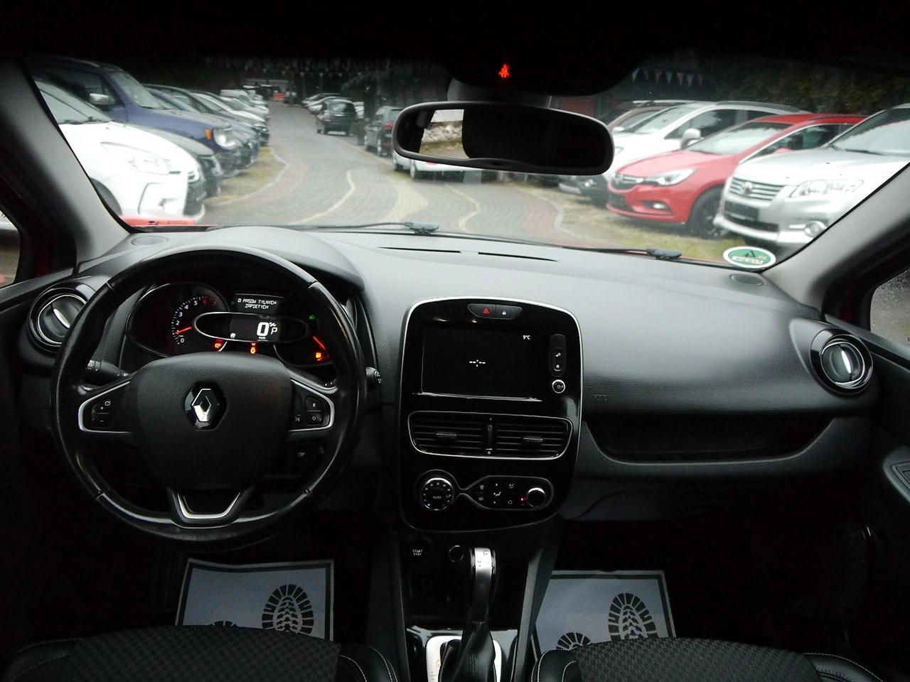 Renault Clio - Zdjęcie 17