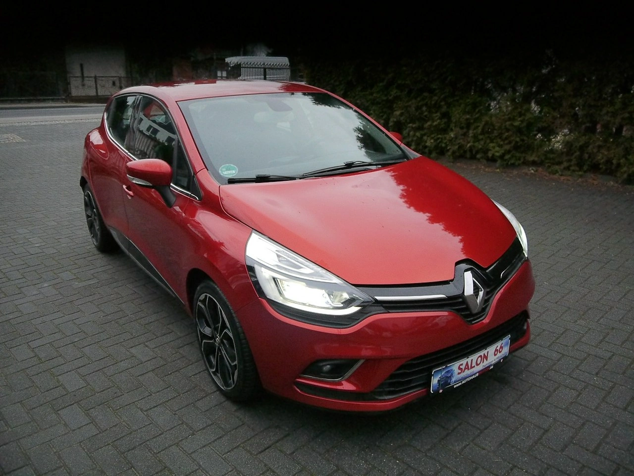 Renault Clio - Zdjęcie 2