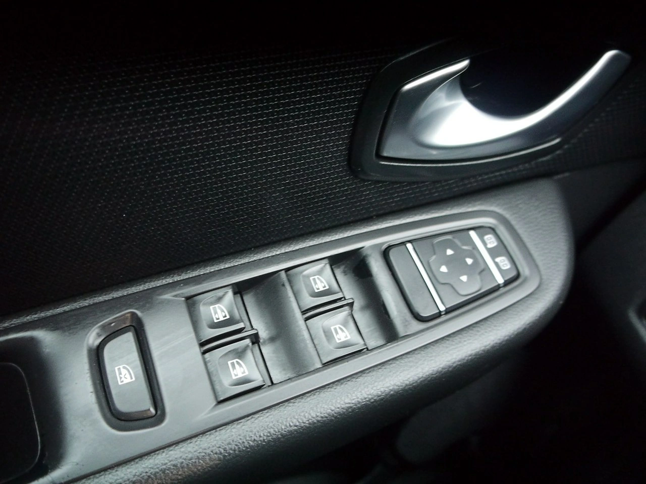 Renault Clio - Zdjęcie 37