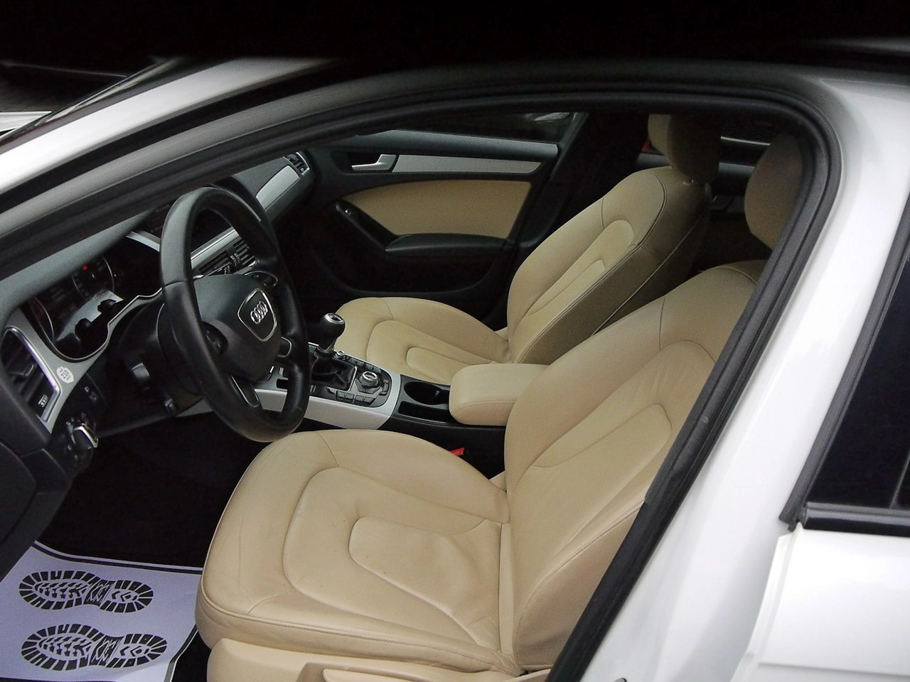 Audi A4 - Zdjęcie 22