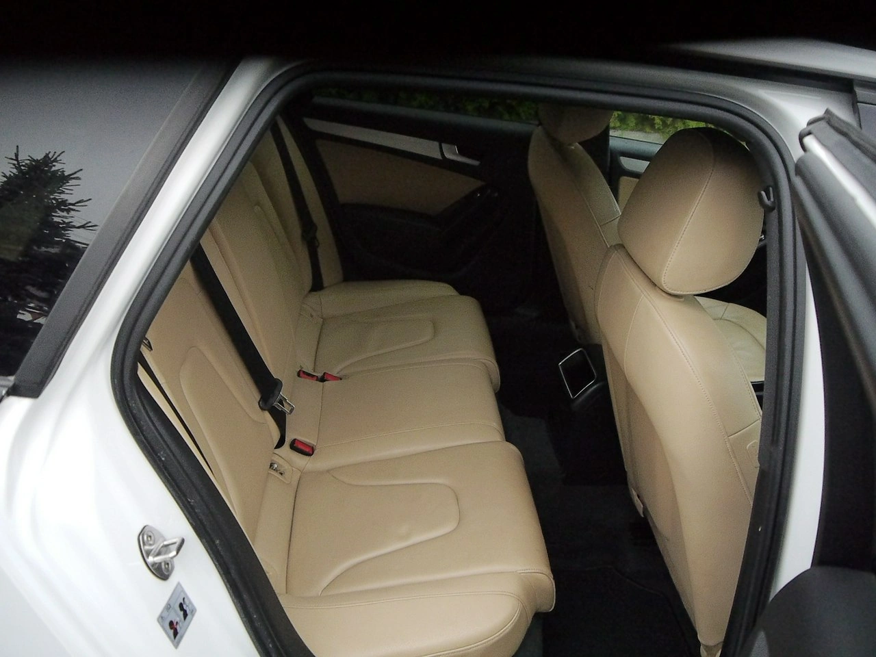 Audi A4 - Zdjęcie 25