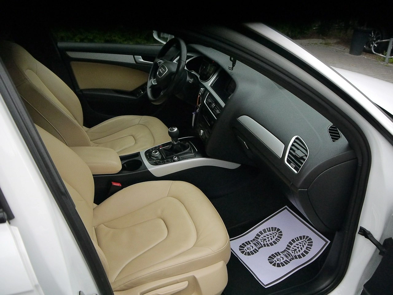 Audi A4 - Zdjęcie 23