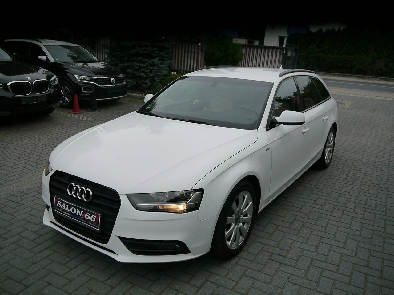Audi A4 - Zdjęcie 3
