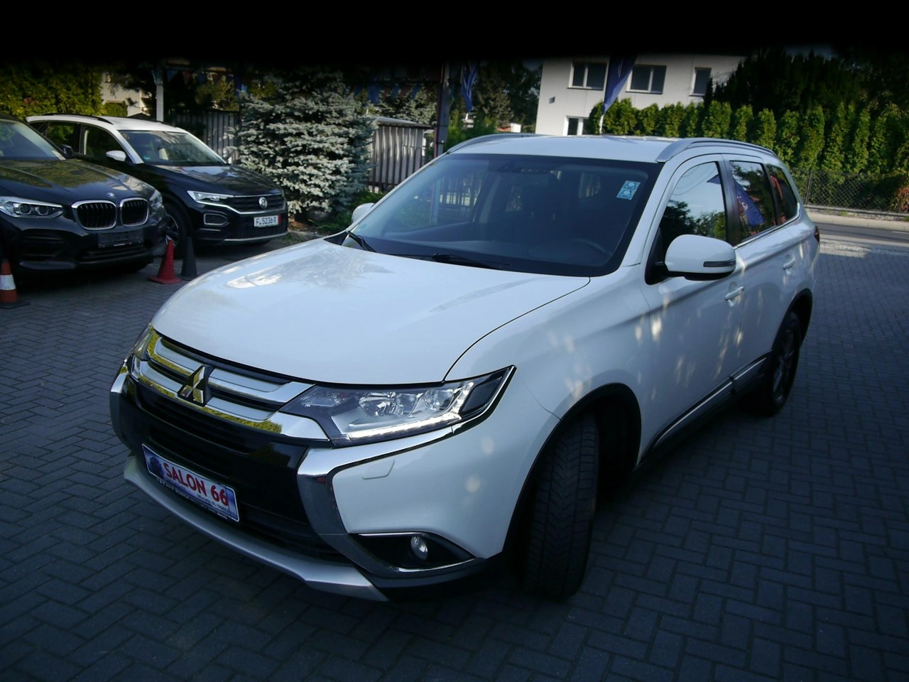 Mitsubishi Outlander - Zdjęcie 9