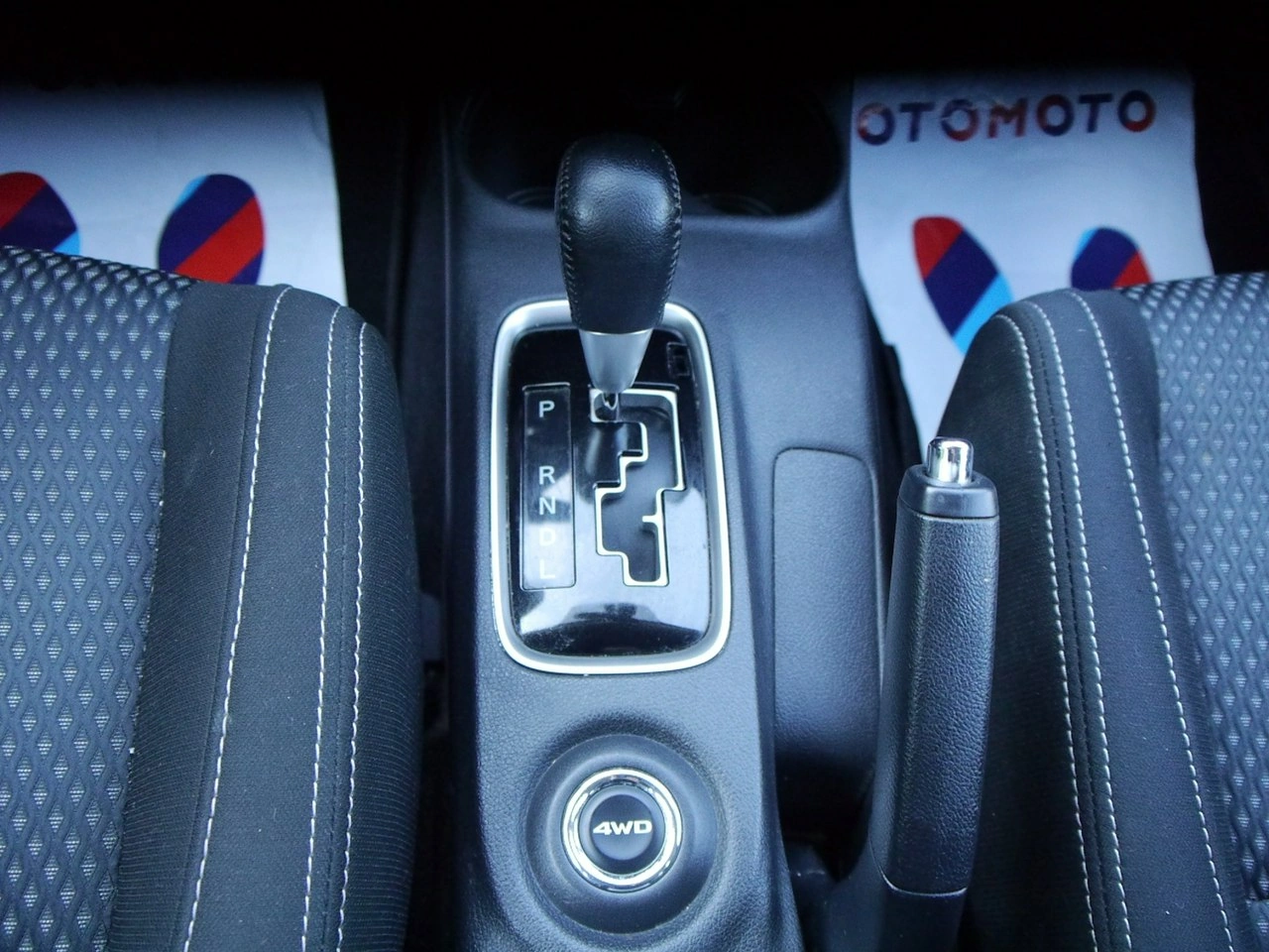 Mitsubishi Outlander - Zdjęcie 22