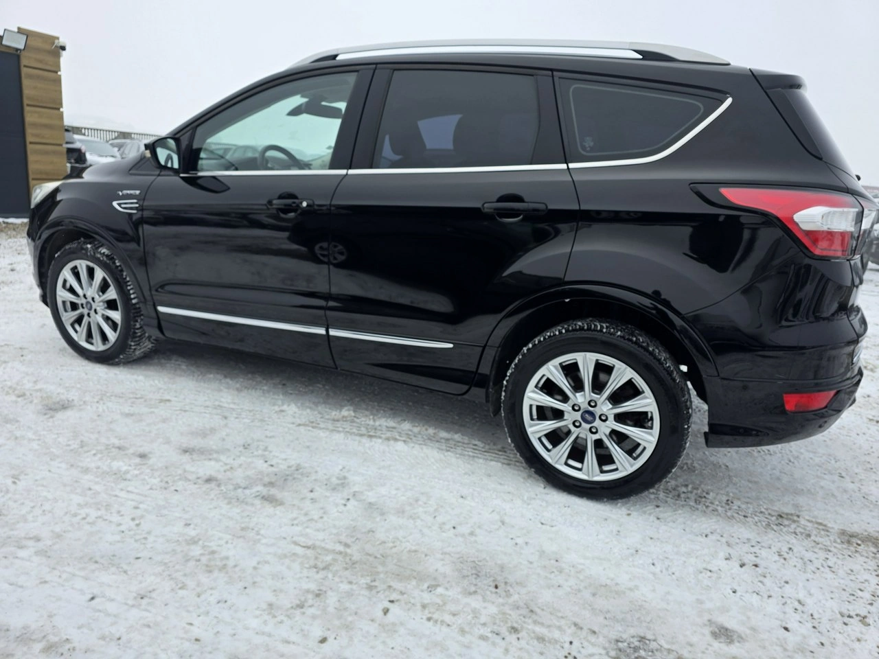 Ford Kuga - Zdjęcie 23