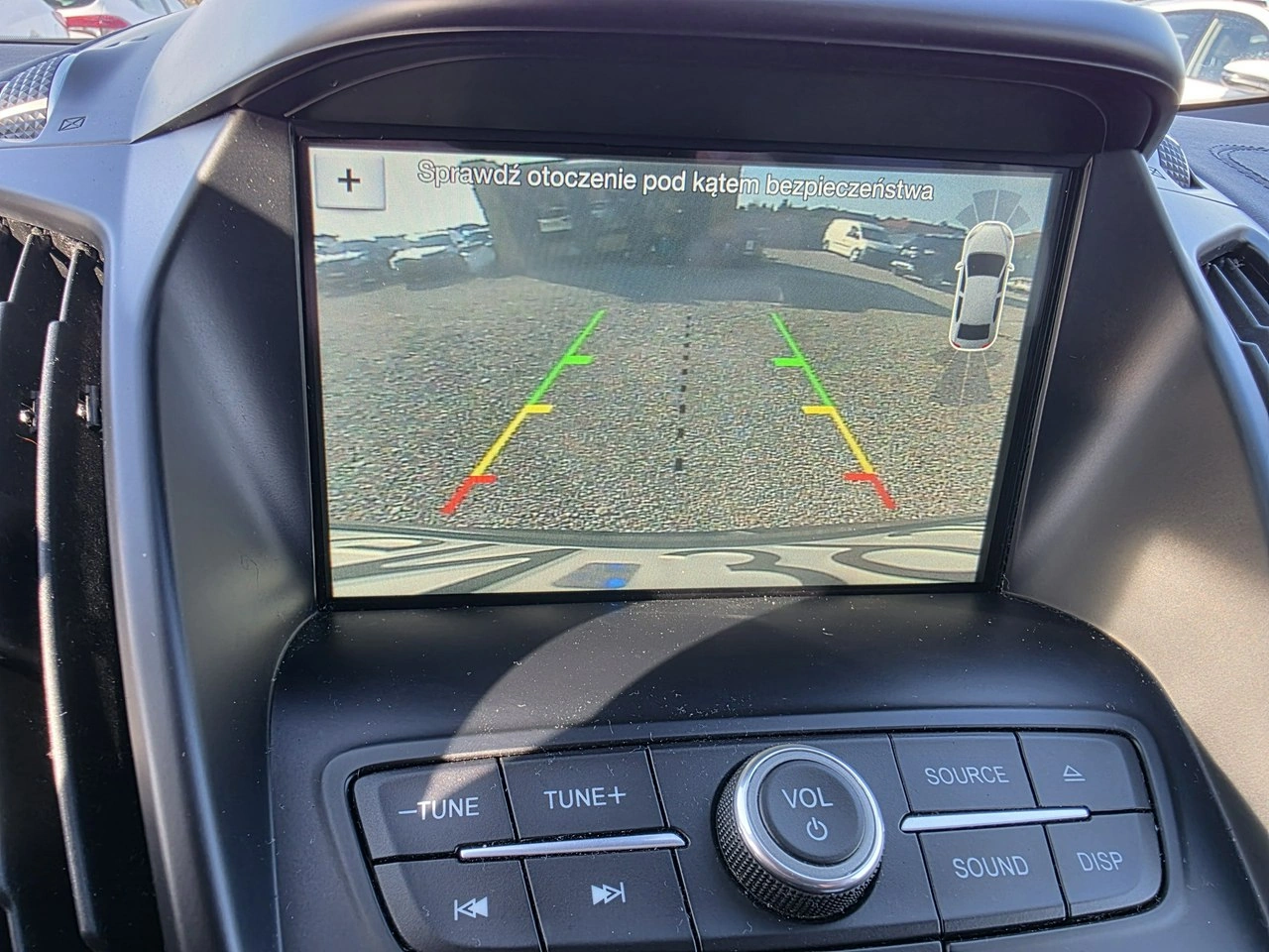 Ford Kuga - Zdjęcie 24