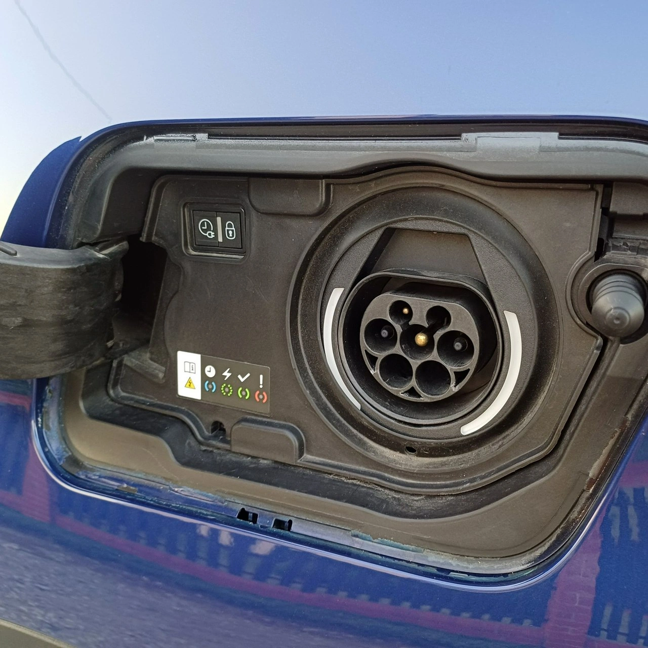 Peugeot 3008 - Zdjęcie 31