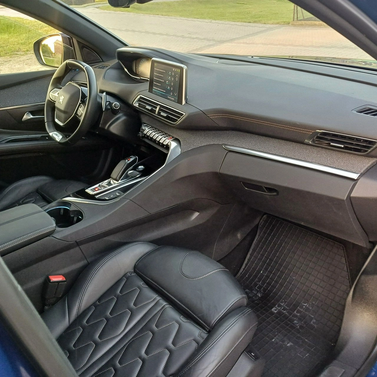 Peugeot 3008 - Zdjęcie 14