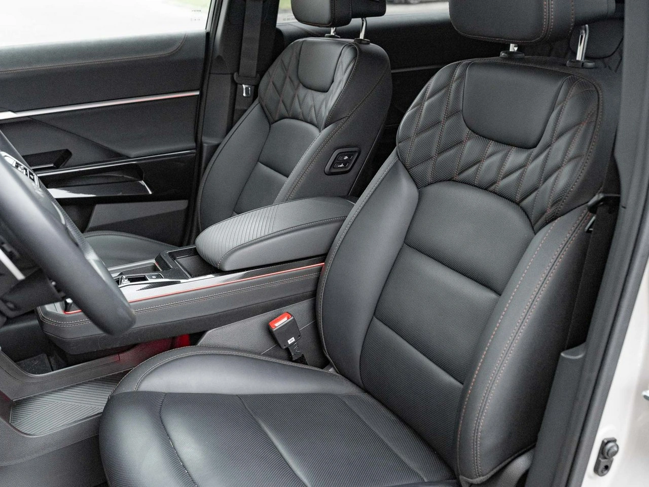 SsangYong/KGM Actyon - Zdjęcie 12