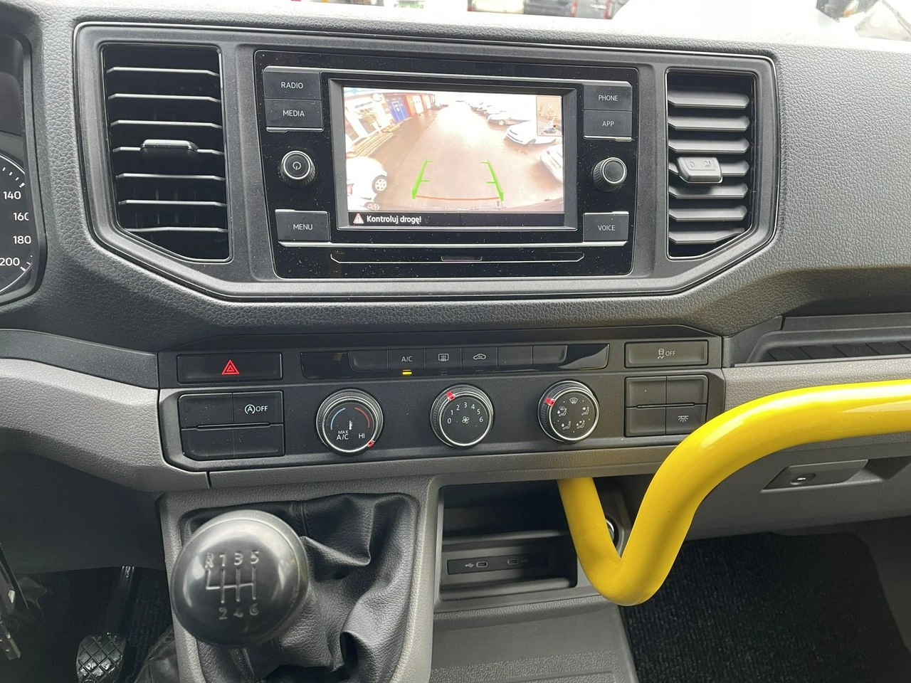 Volkswagen Crafter - Zdjęcie 19