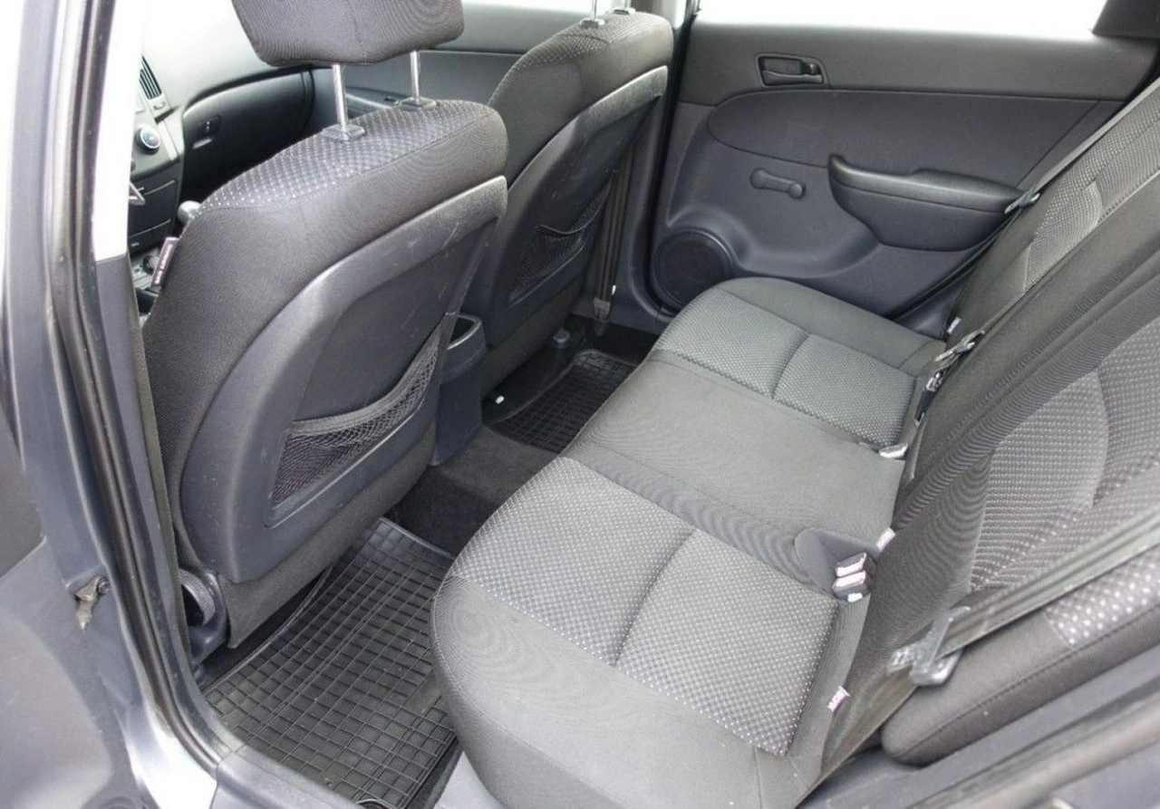 Hyundai i30 - Zdjęcie 11