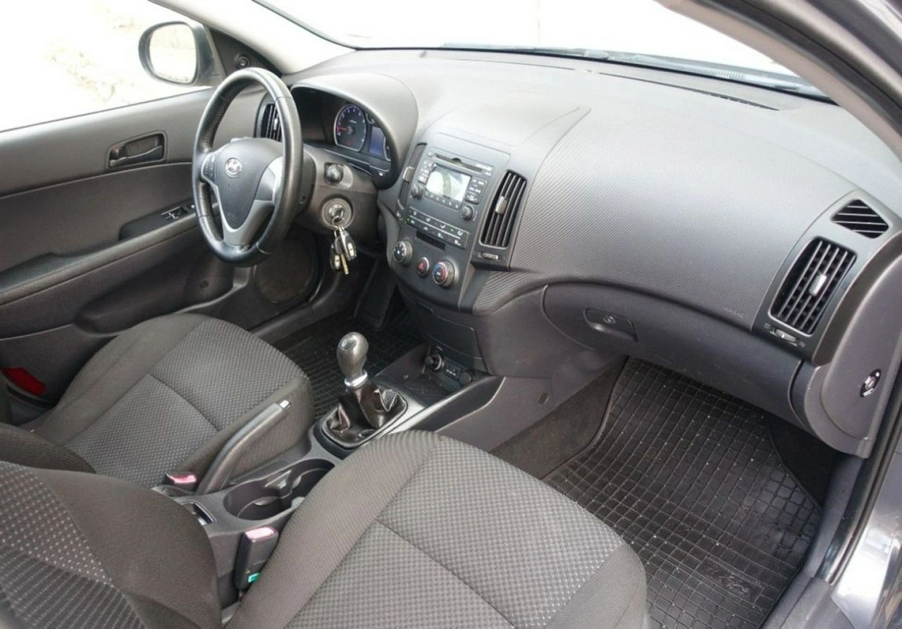 Hyundai i30 - Zdjęcie 14