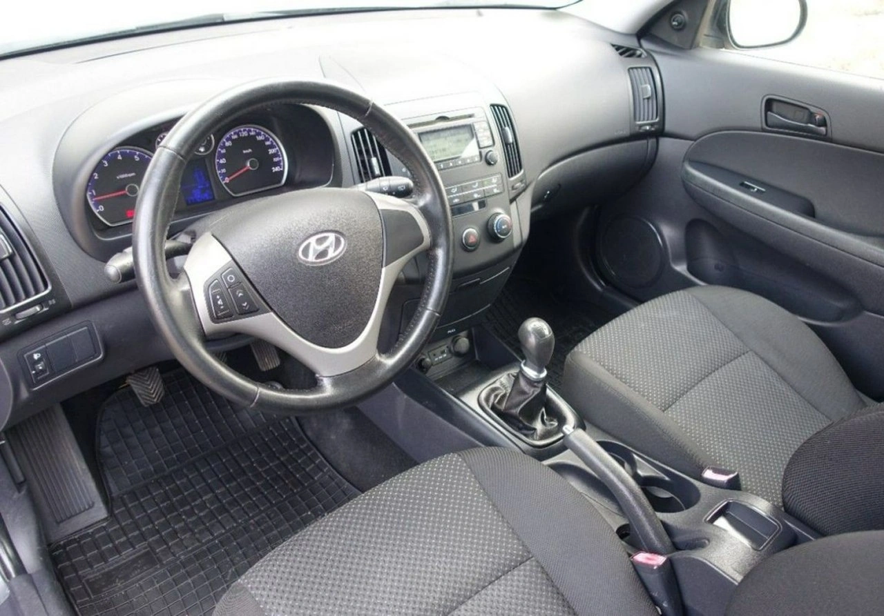 Hyundai i30 - Zdjęcie 9
