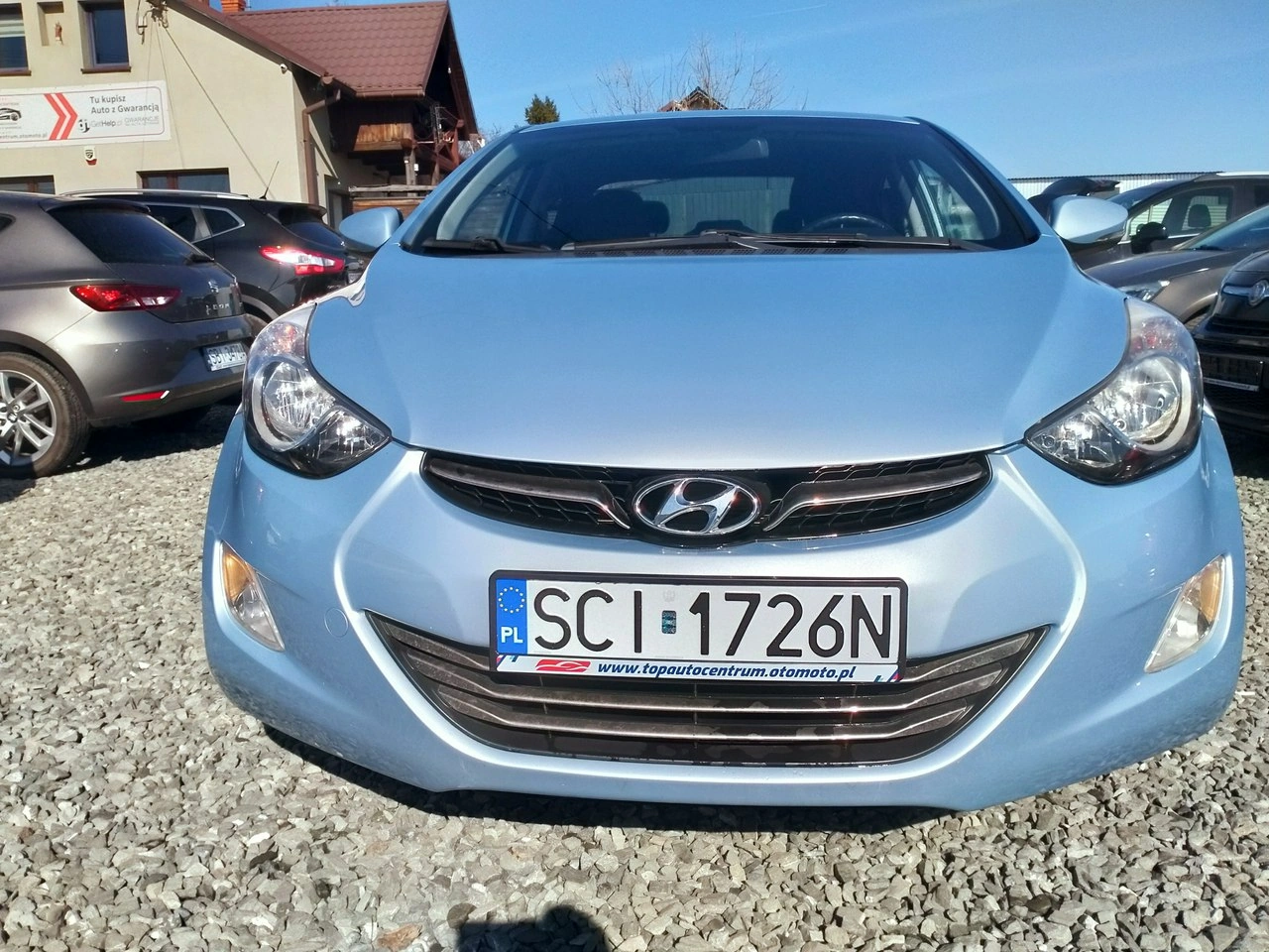 Hyundai Elantra - Zdjęcie 9