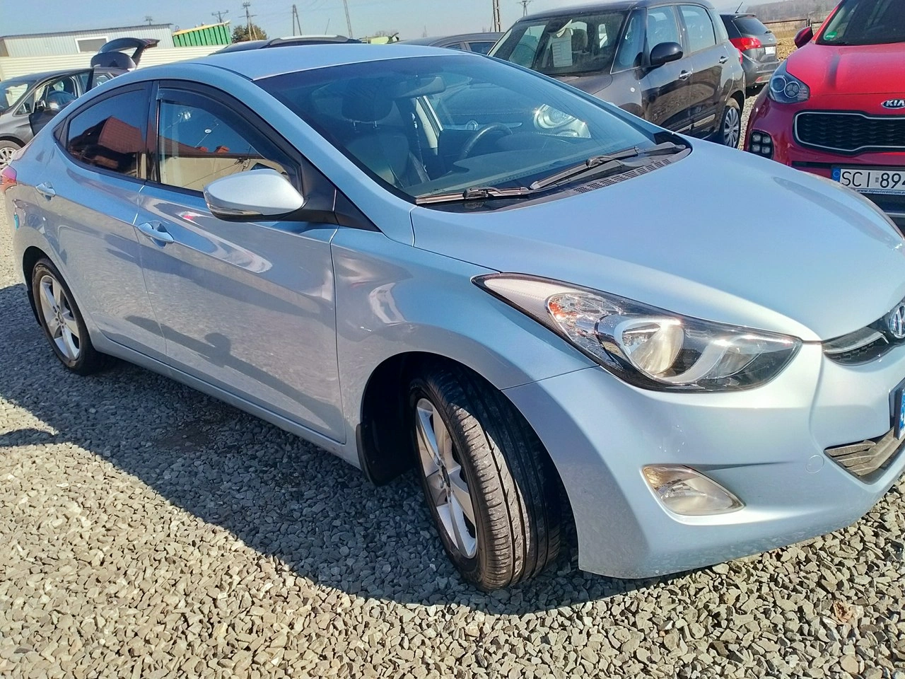 Hyundai Elantra - Zdjęcie 7