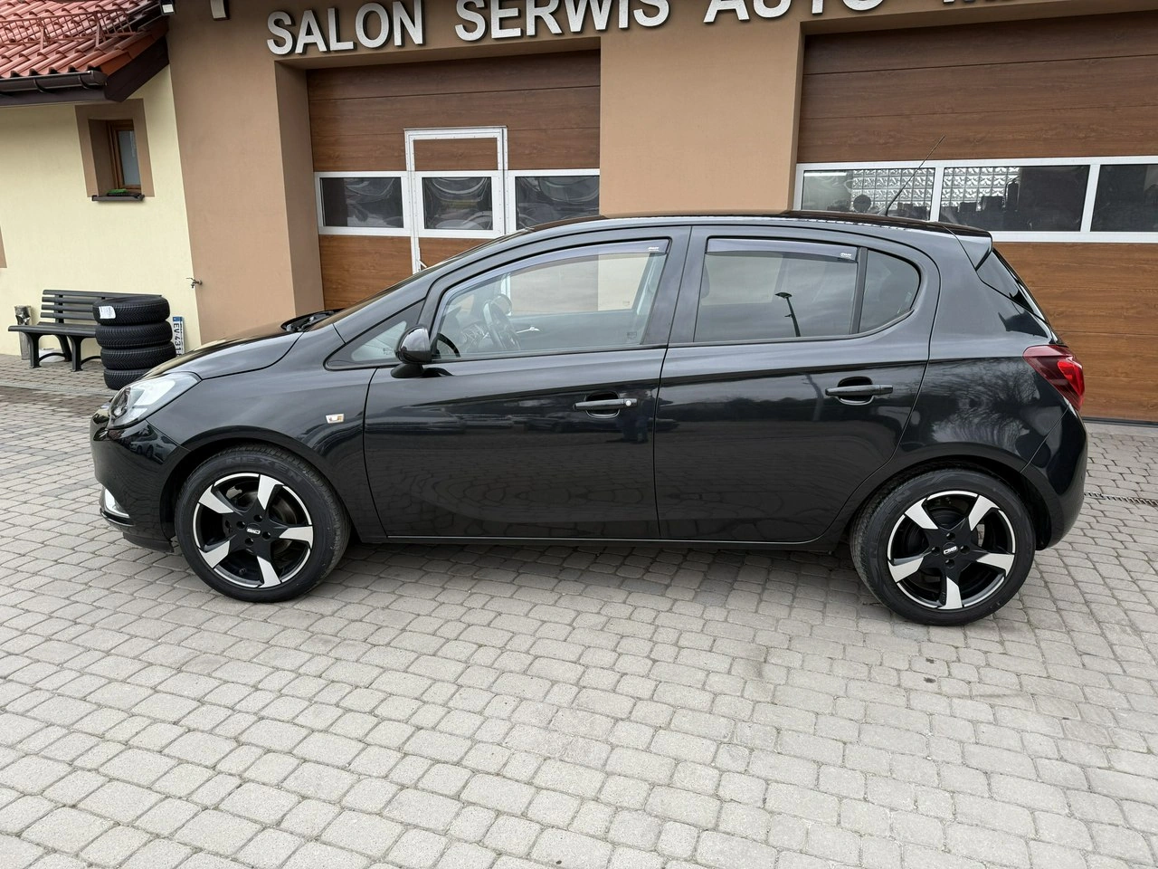 Opel Corsa - Zdjęcie 10