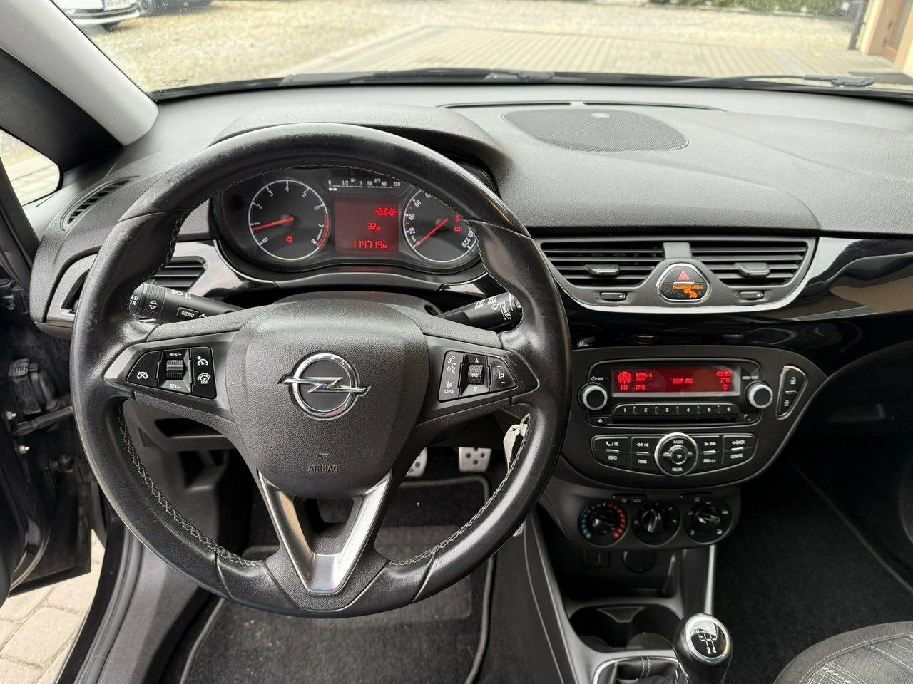 Opel Corsa - Zdjęcie 14