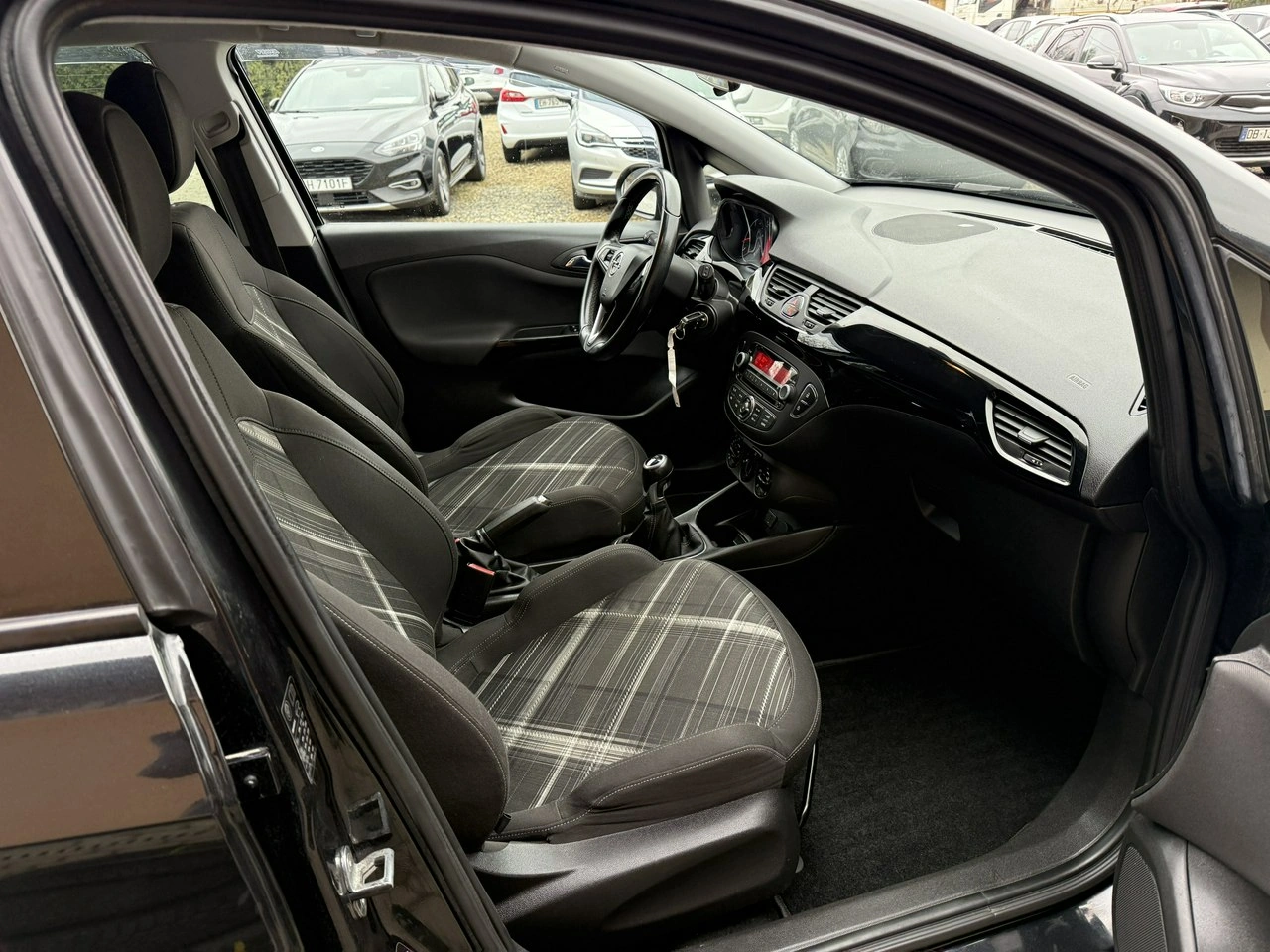Opel Corsa - Zdjęcie 20