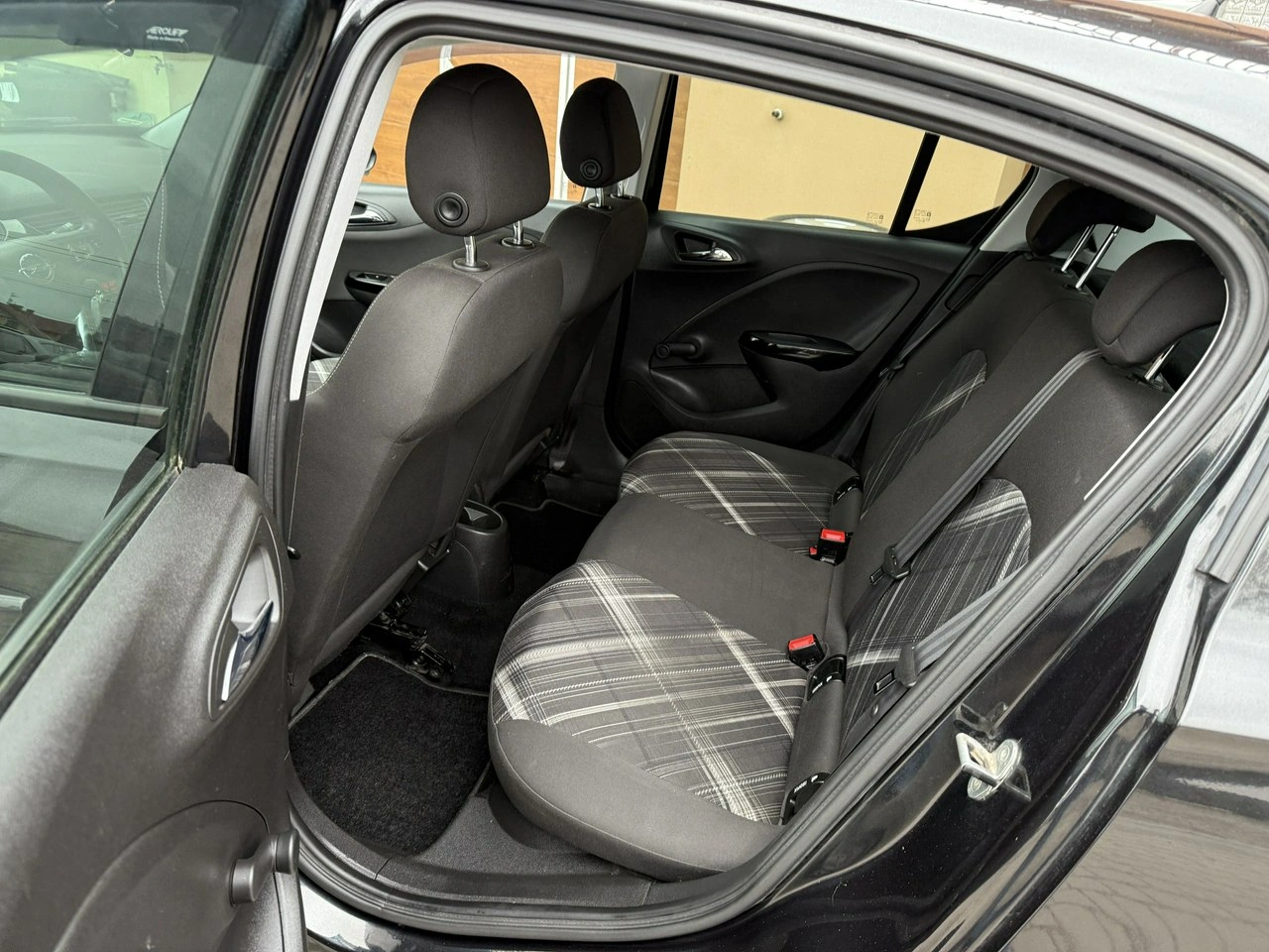 Opel Corsa - Zdjęcie 21