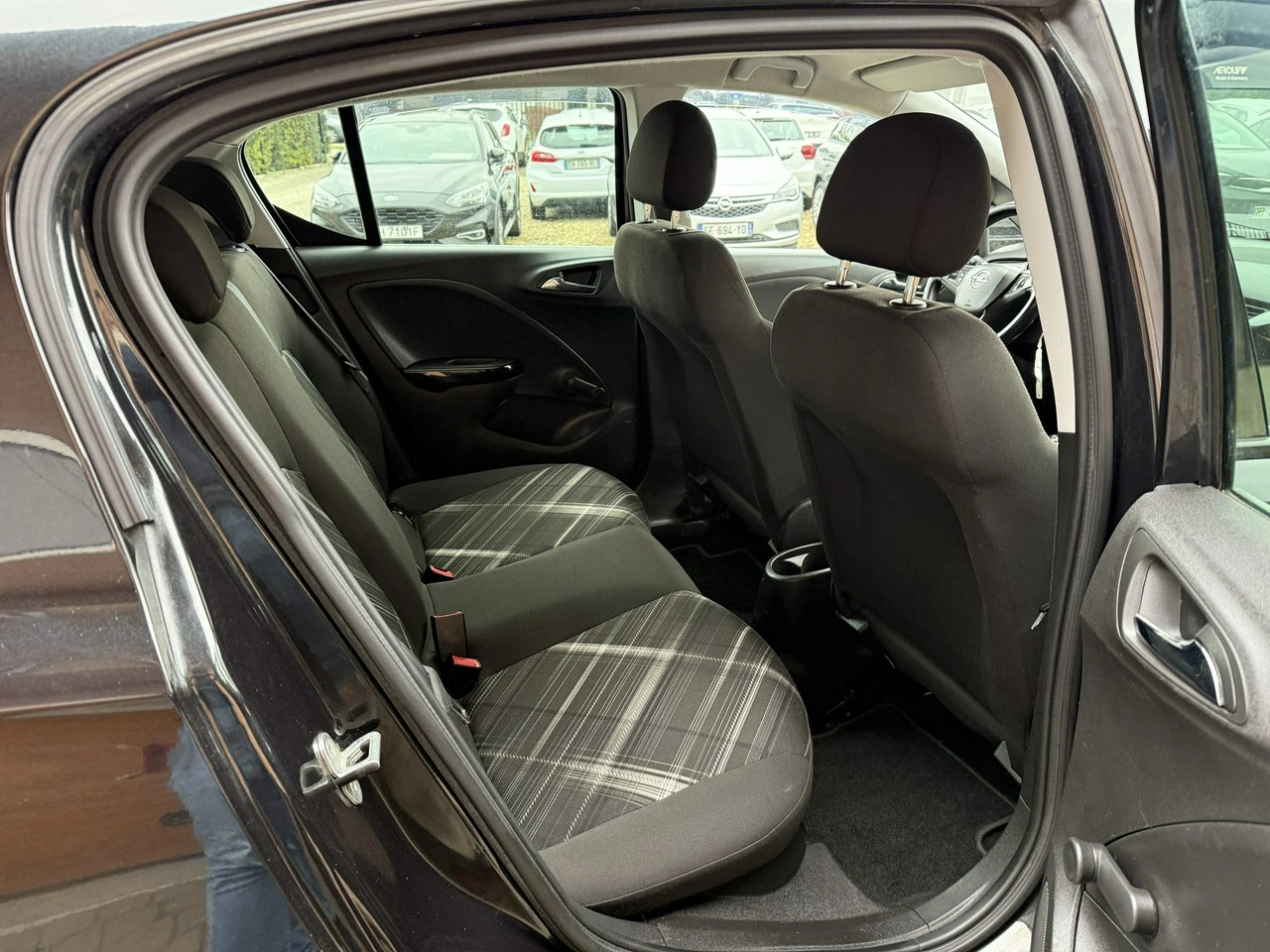 Opel Corsa - Zdjęcie 22