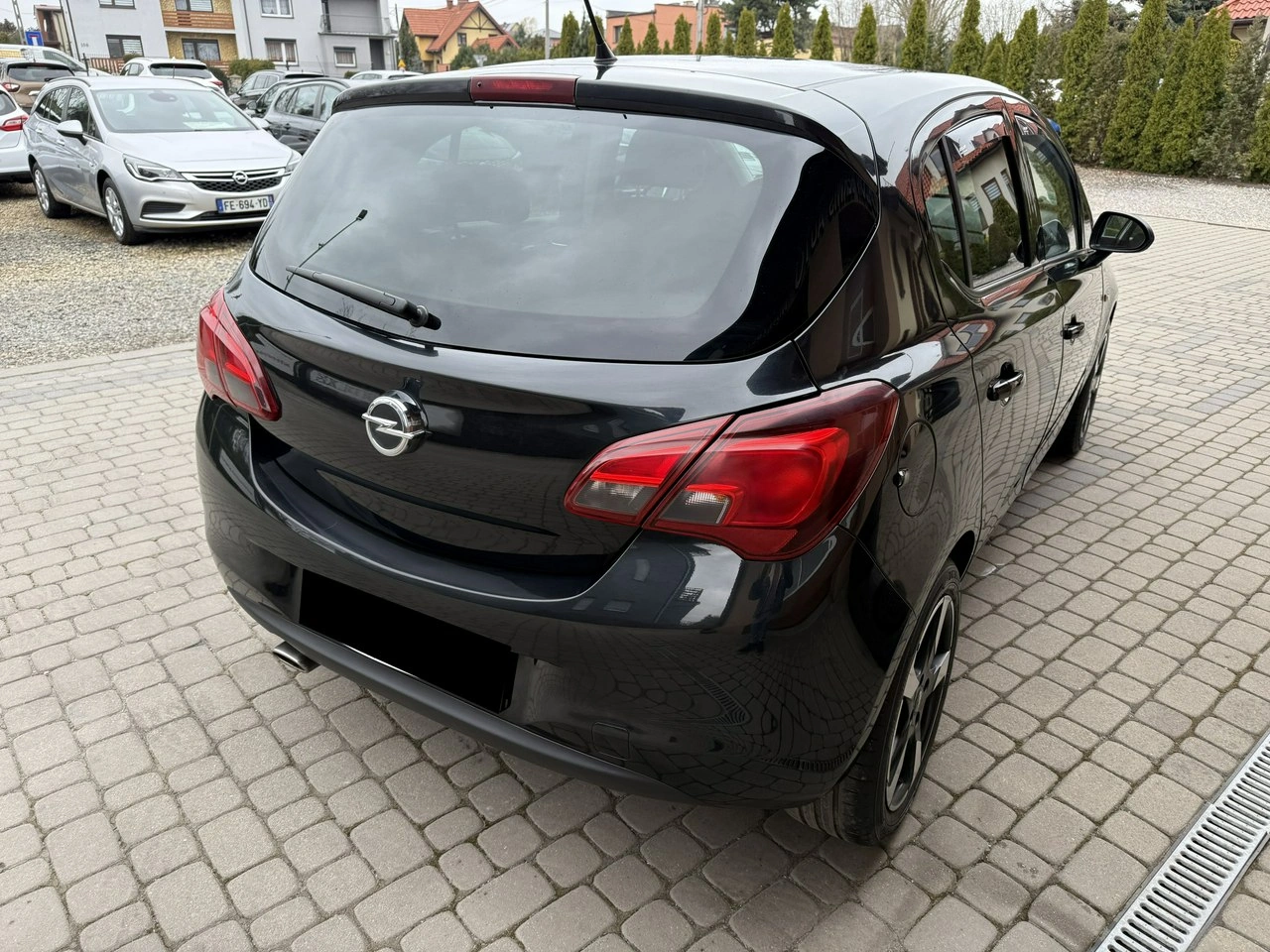 Opel Corsa - Zdjęcie 6