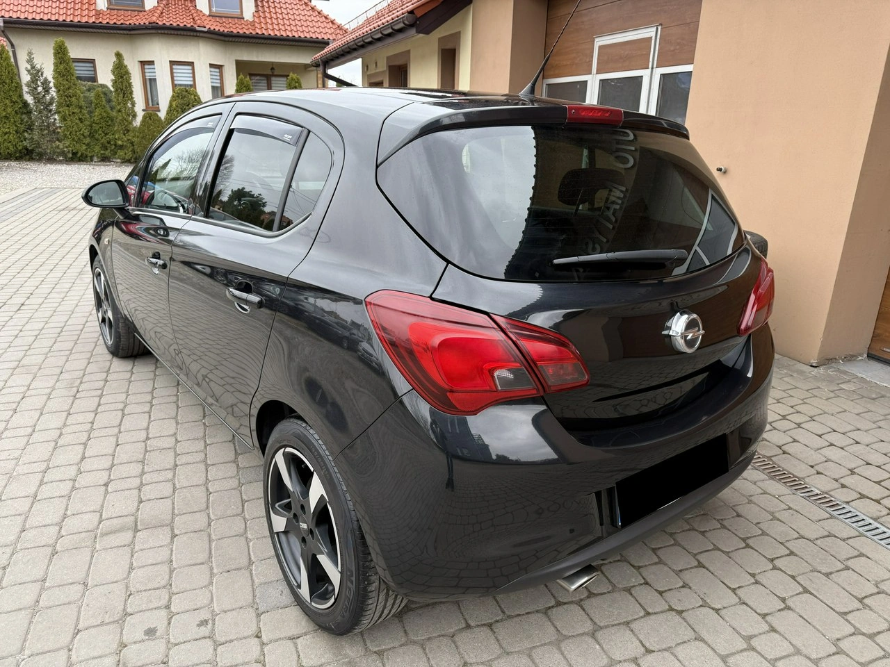 Opel Corsa - Zdjęcie 8