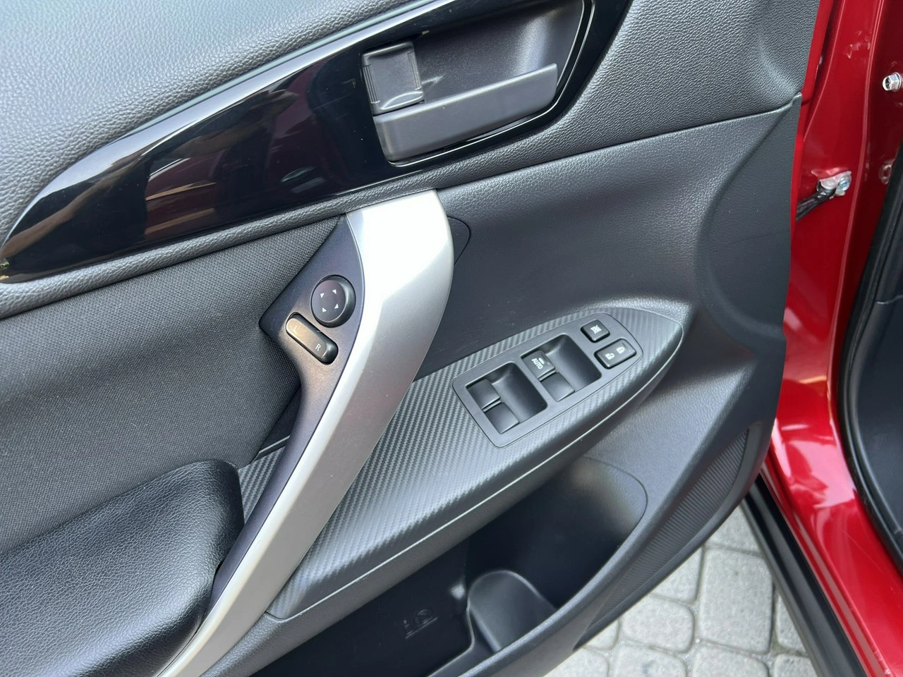 Mitsubishi Eclipse Cross - Zdjęcie 19