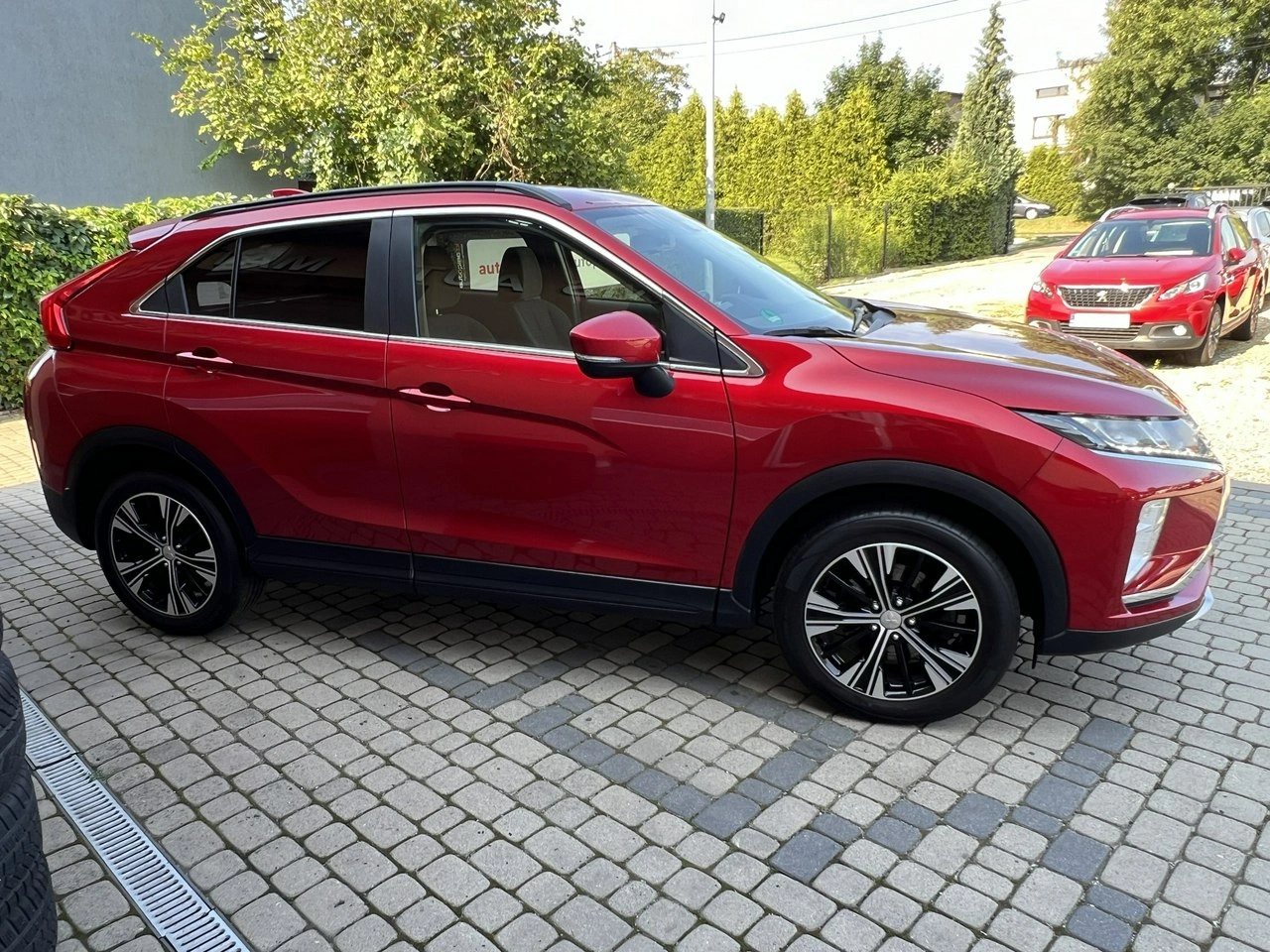 Mitsubishi Eclipse Cross - Zdjęcie 3