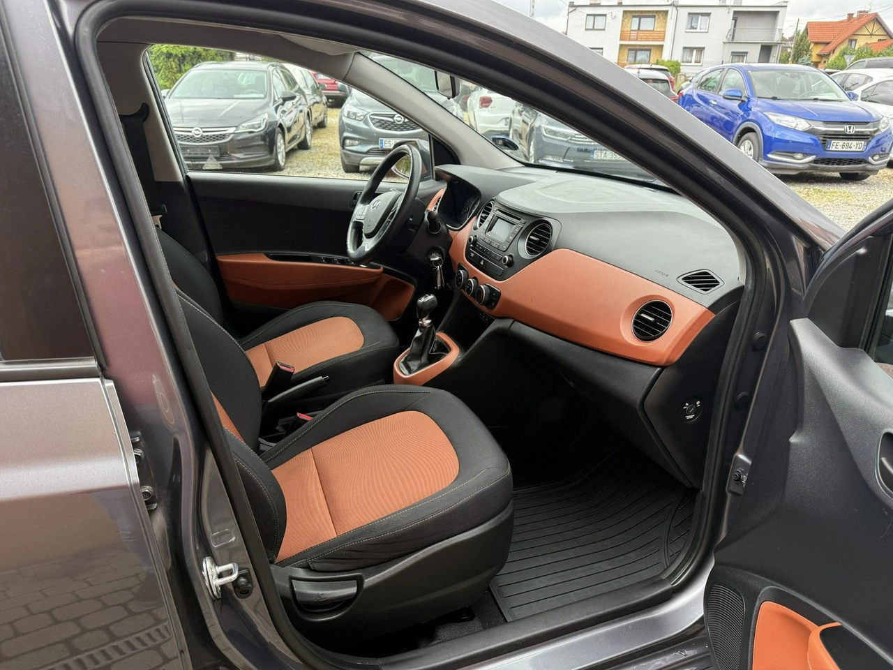 Hyundai i10 - Zdjęcie 24
