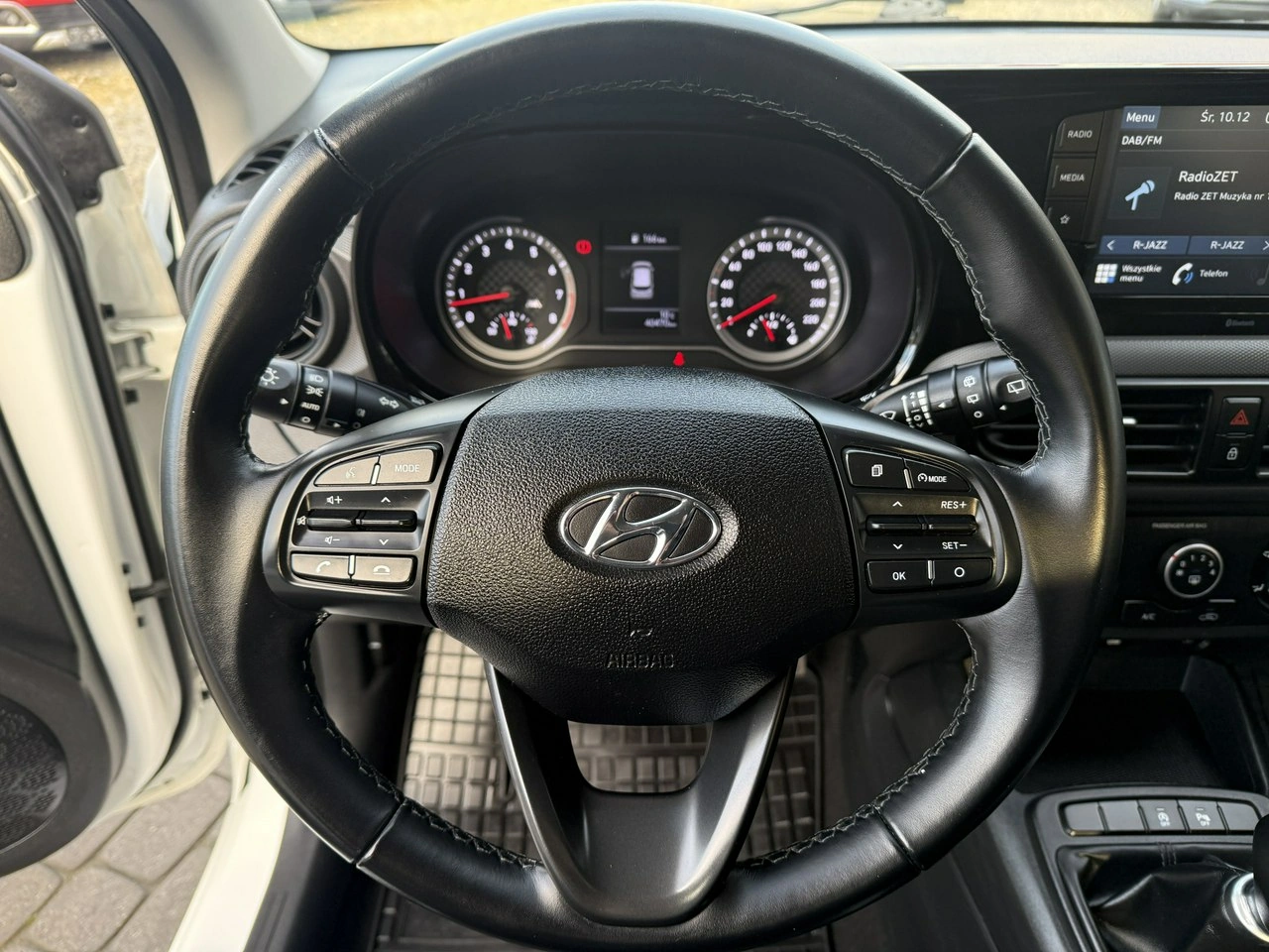 Hyundai i10 - Zdjęcie 15