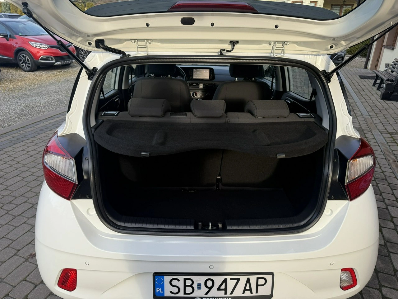 Hyundai i10 - Zdjęcie 25