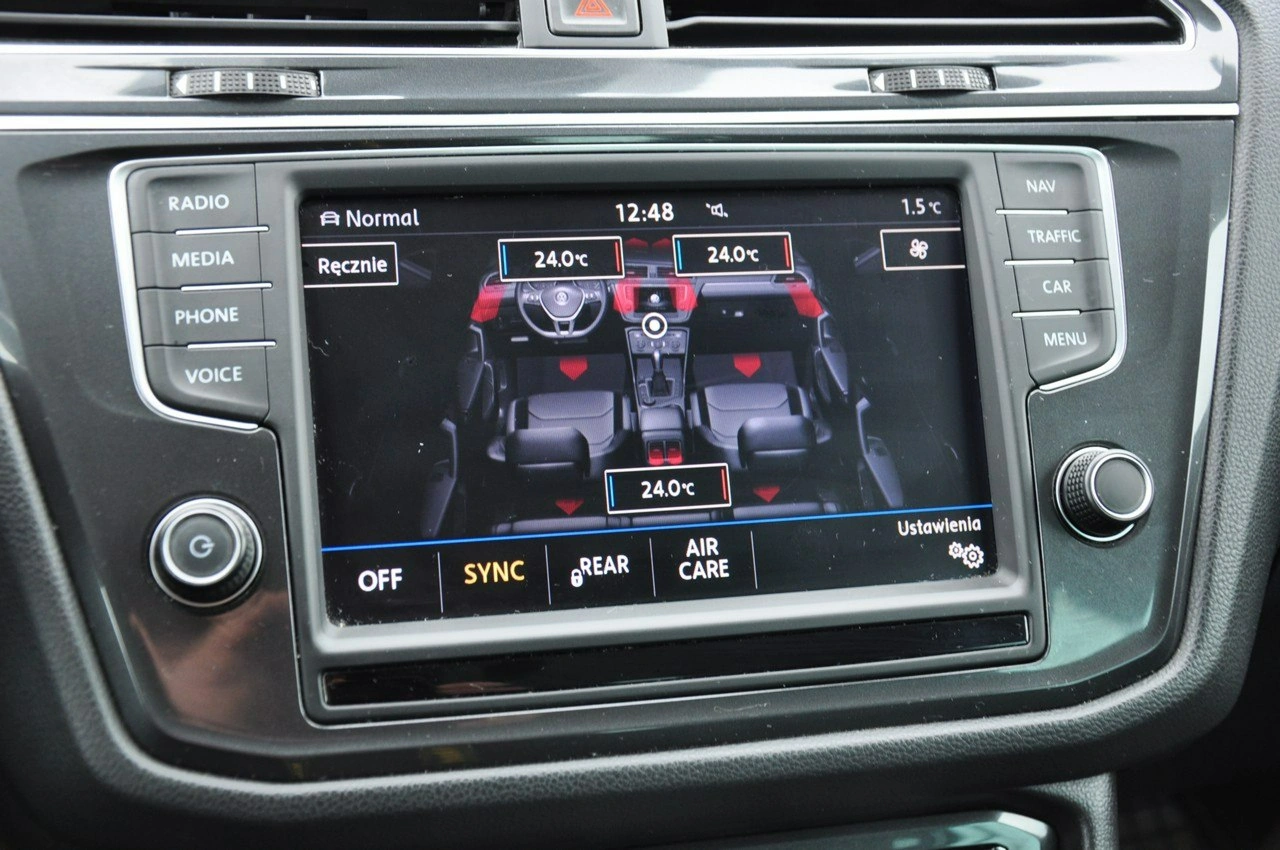 Volkswagen Tiguan - Zdjęcie 19