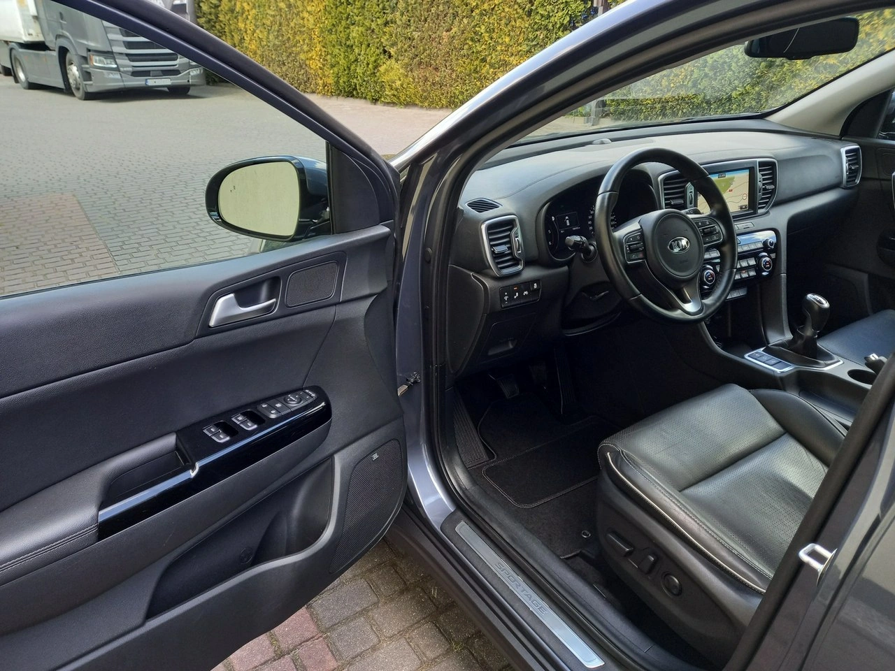 Kia Sportage - Zdjęcie 28