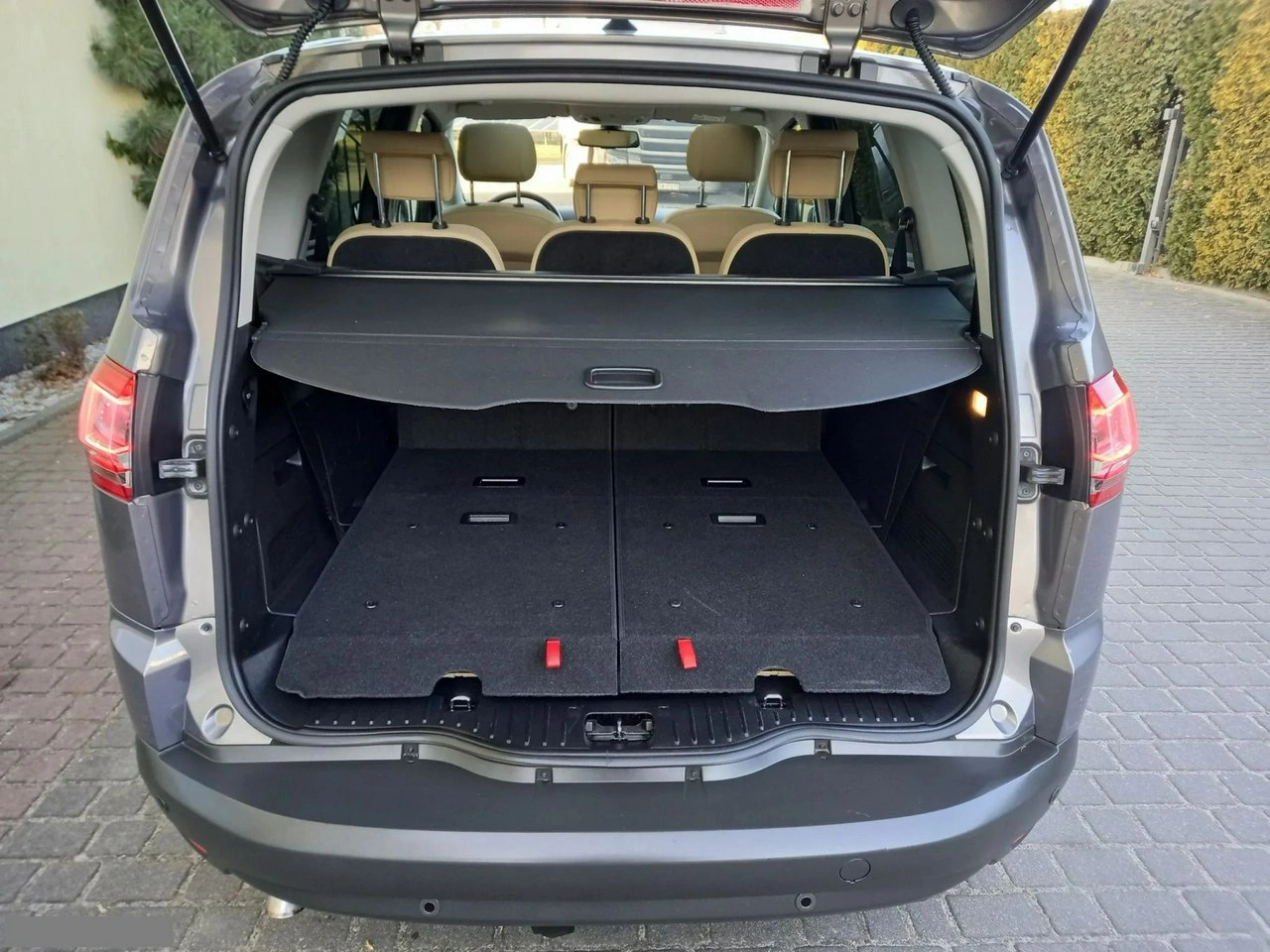 Ford S-Max - Zdjęcie 14