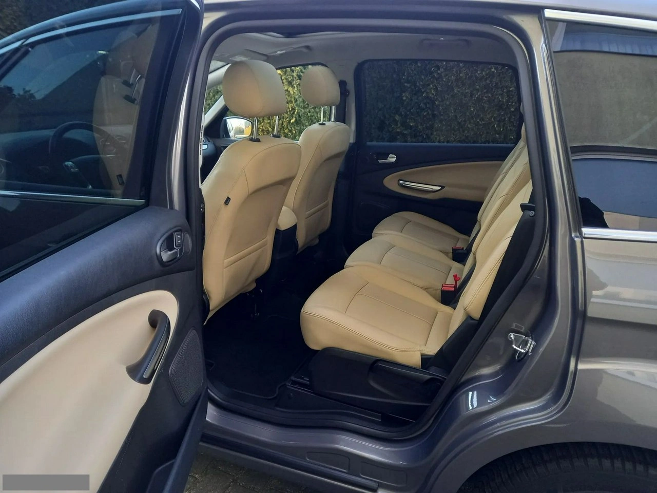 Ford S-Max - Zdjęcie 27