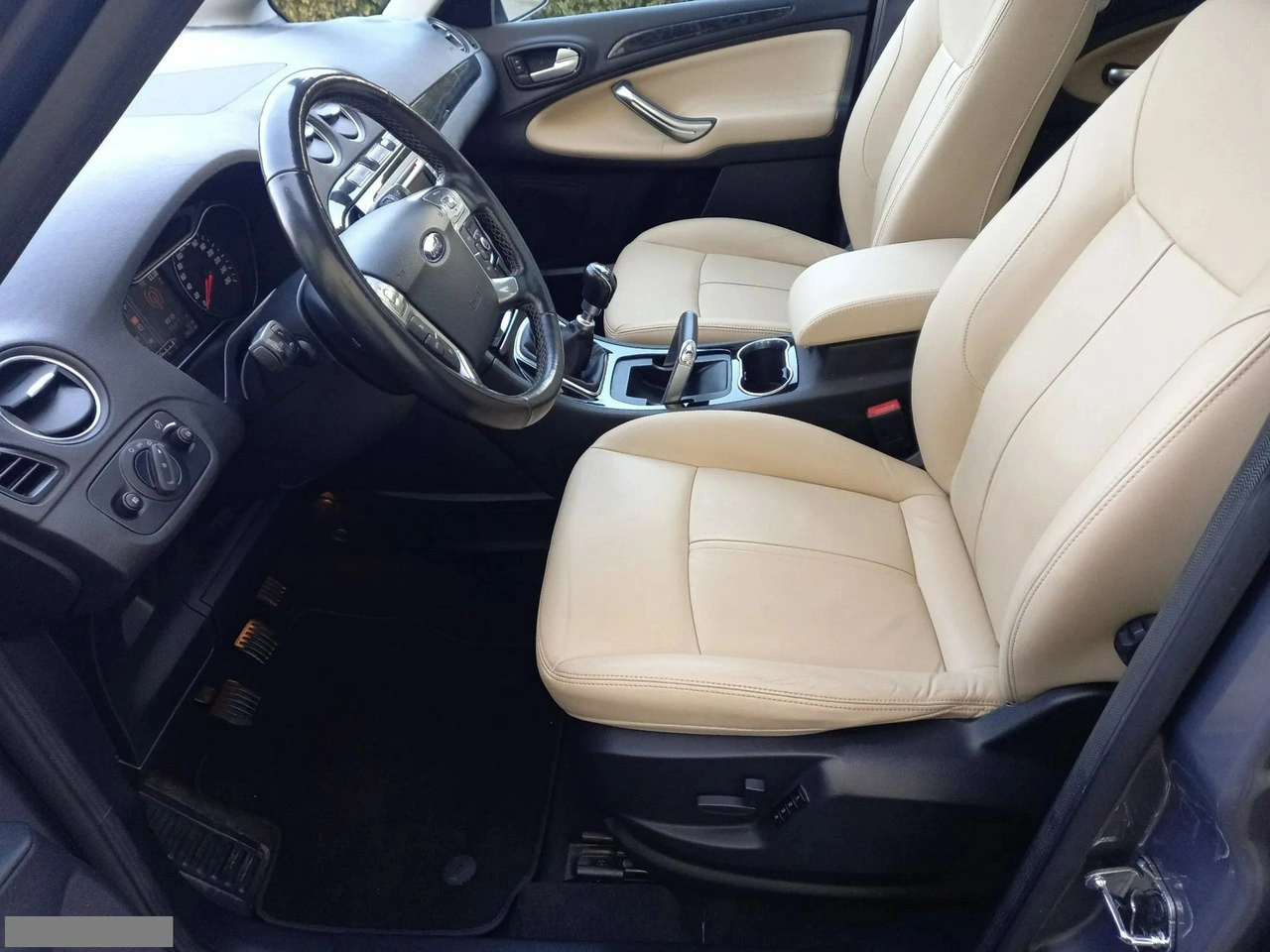 Ford S-Max - Zdjęcie 30