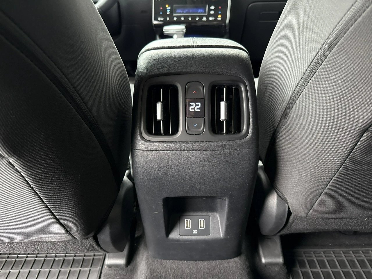 Hyundai Tucson - Zdjęcie 23