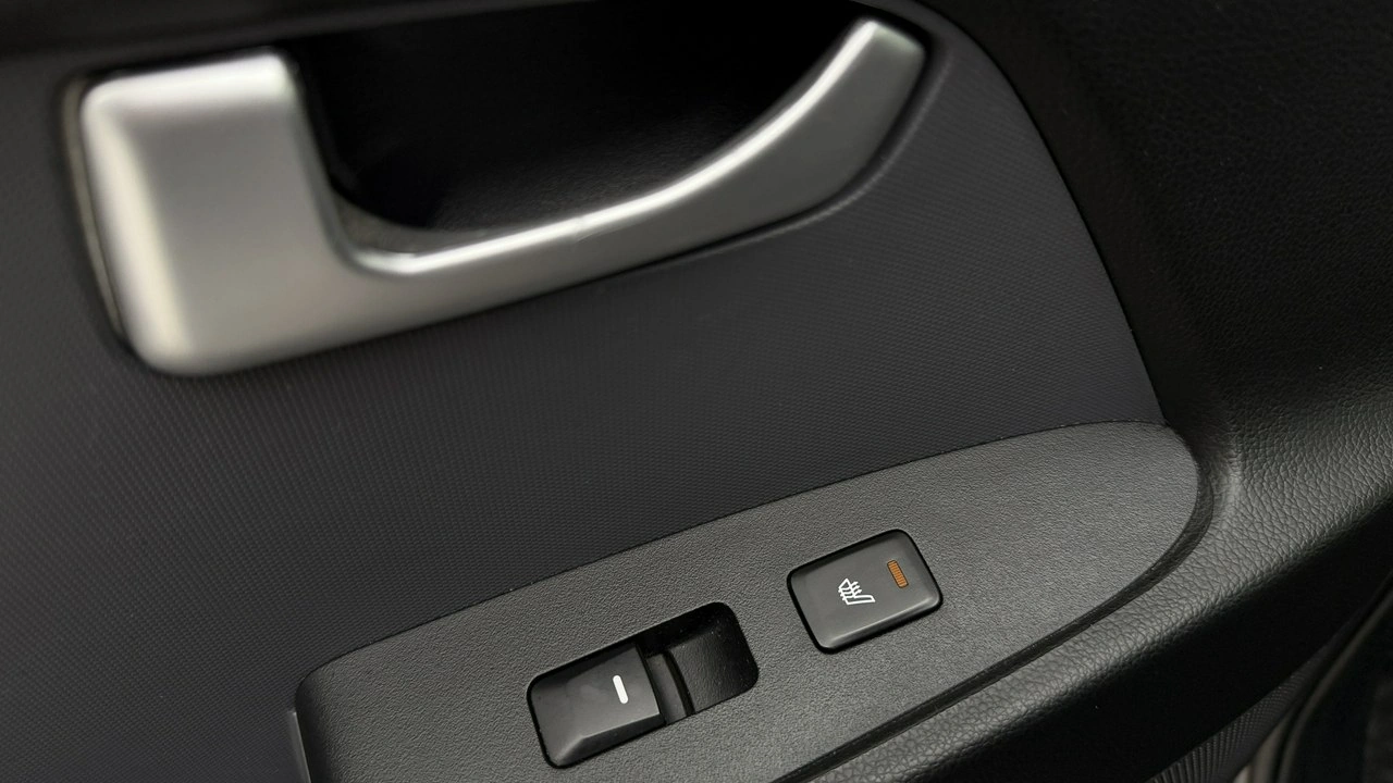 Kia Sportage - Zdjęcie 23