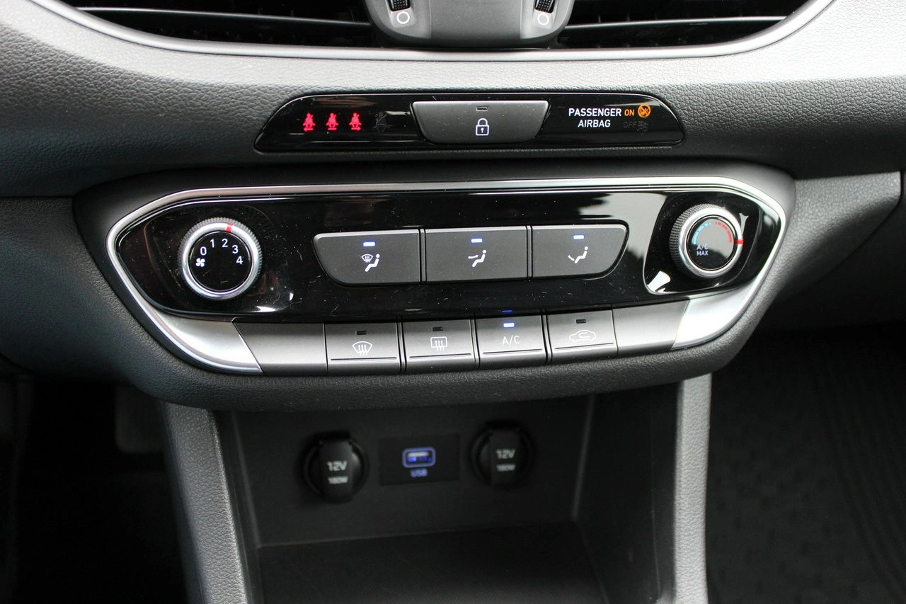 Hyundai i30 - Zdjęcie 13