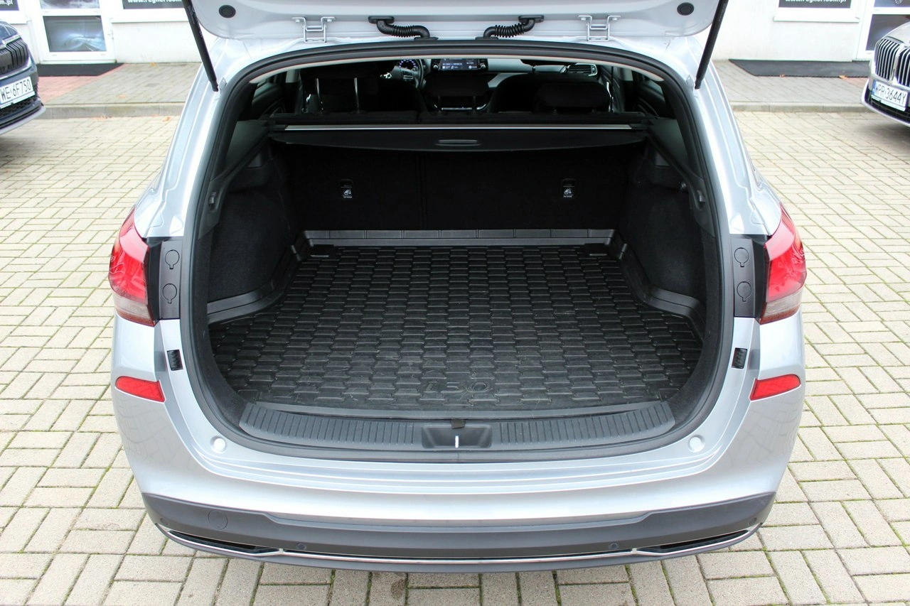 Hyundai i30 - Zdjęcie 7